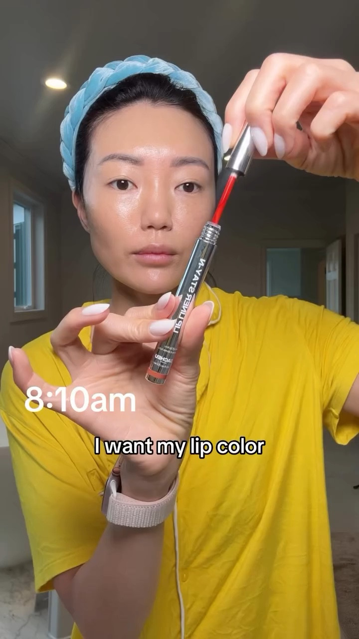 Makeup routine for long-lasting lip liner + lip color // Summer is here which means Long Beach days, birthday parties with the kids, outdoor activities, vacations etc AKA situations where I need my lip liner/lip color to last all day. So I’m testing out @sacheu ’s Lip Liner Stay-N in the shade p-INKED, available in five shades @ultabeauty .

I remember when I first started out as a creator I used to loooovee watching Sarah’s makeup Youtube videos, so it’s so fun to see her with her own brand and thriving!!! Congrats lady!!! 

PRODUCTS USED:

@sacheubeauty Lip Liner Stay-N in p-INKED
@diorbeauty Dior Rosy Glow Blush in Soft Lilac 
@cielecosmetics Filter & Protect SPF 30 in #1 
@rhode Peptide Lip Treatment in Unscented 

#makeuproutine #longlastinglipliner #makeuproutines #skincareandbeautytips #beachmakeup #festivalmakeup #poolmakeup #bestlipliner