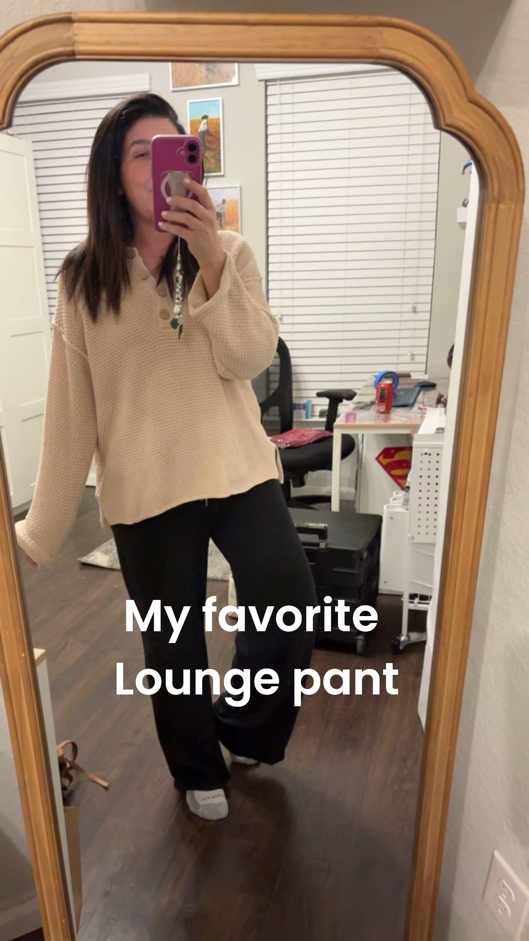 And sound the softest best wide leg pan I found! I love them so much. They’re true to size they run long. @Vuori US ￼

#LTKmomlife #LTKActive #LTKOver40