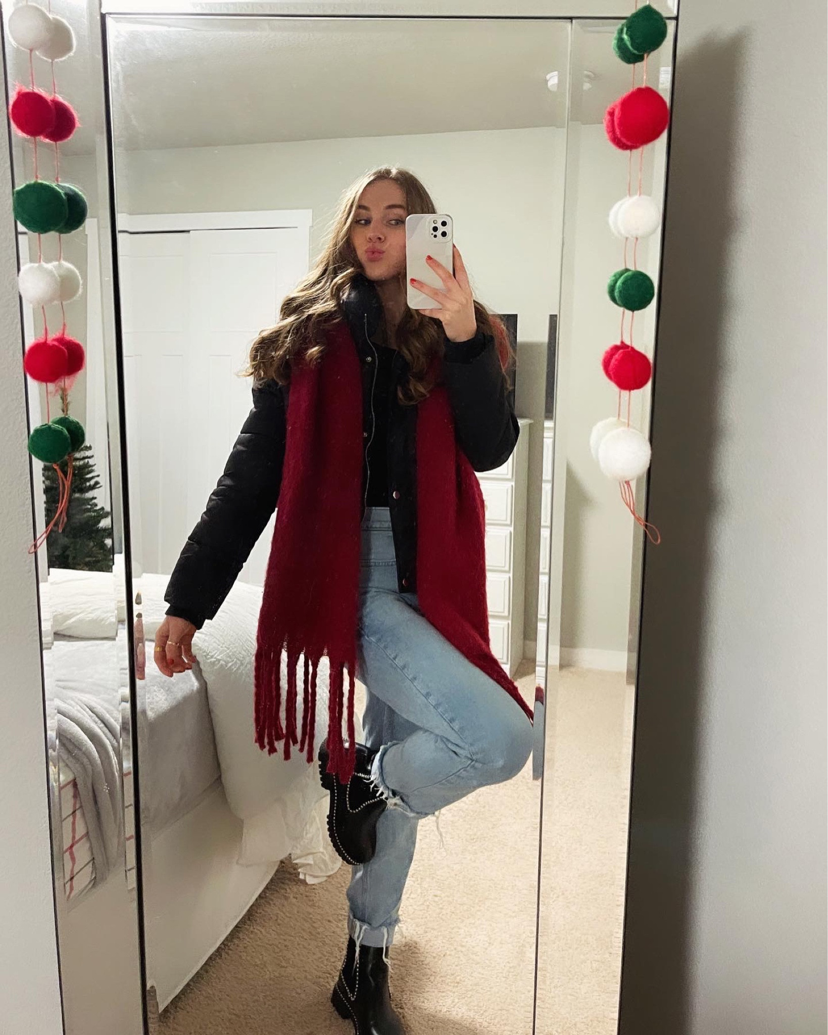 Winter outfit check ❤️🎄

#LTKSeasonal #LTKHoliday #LTKstyletip