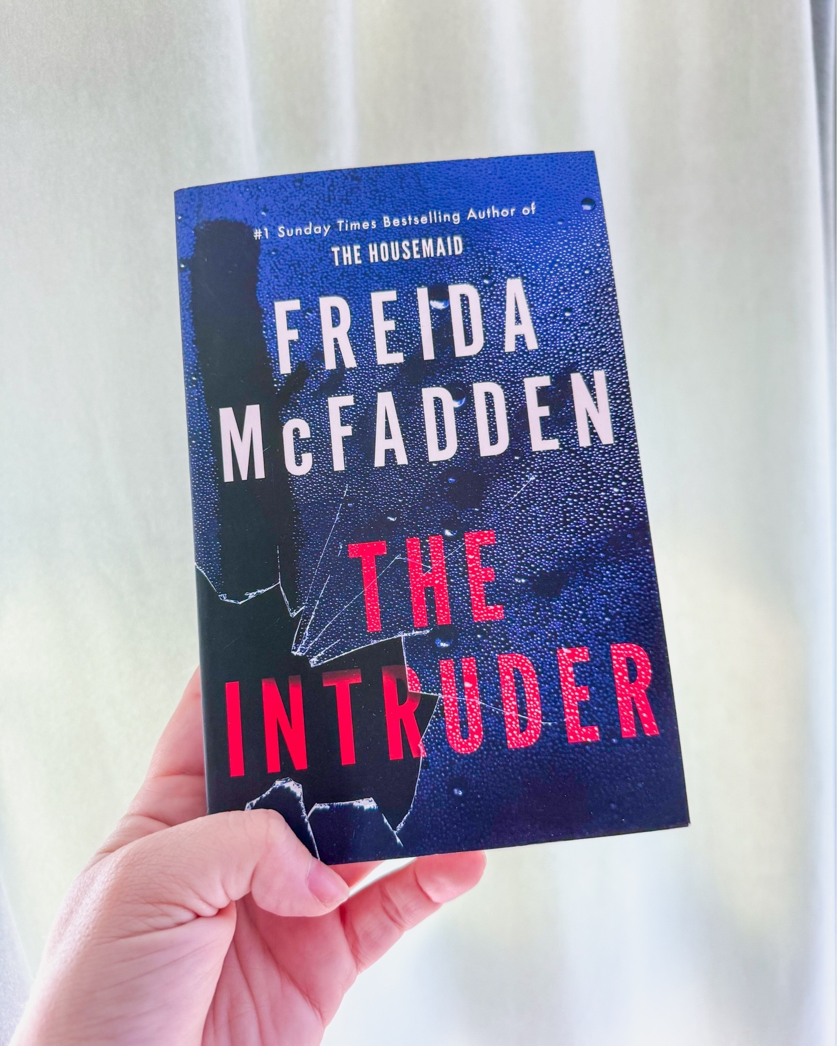 The Intruder by Freida McFadden 

#LTKHalloween #LTKFindsUnder50 #LTKSeasonal