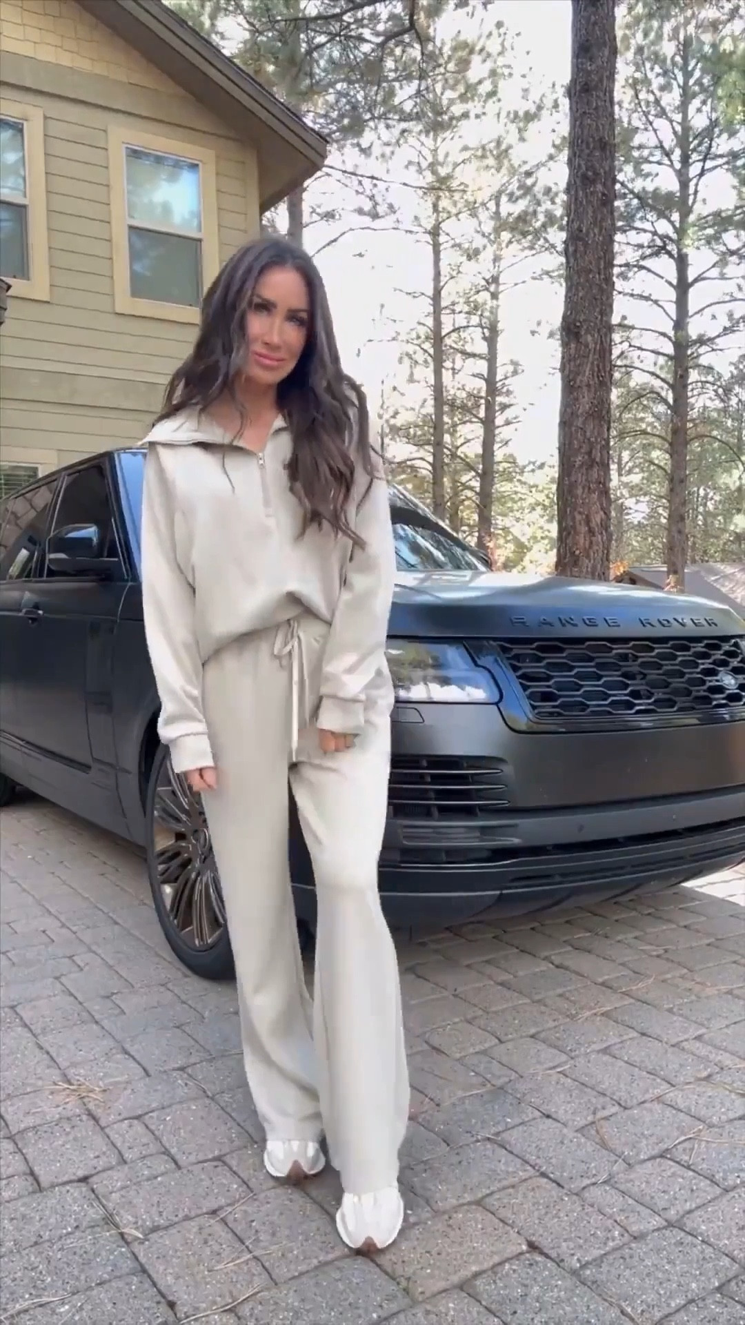 Inspired by the viral set from Spanx, this Amazon set is deliciously soft and super comfy..I’m wearing a sz small but it runs big ..I think an xs would have been better 
Travel outfit 
Airport style 
Two piece set @liveloveblank 
Comfy loungewear #LTKStyleTip 


#LTKSeasonal #LTKOver40 #LTKTravel