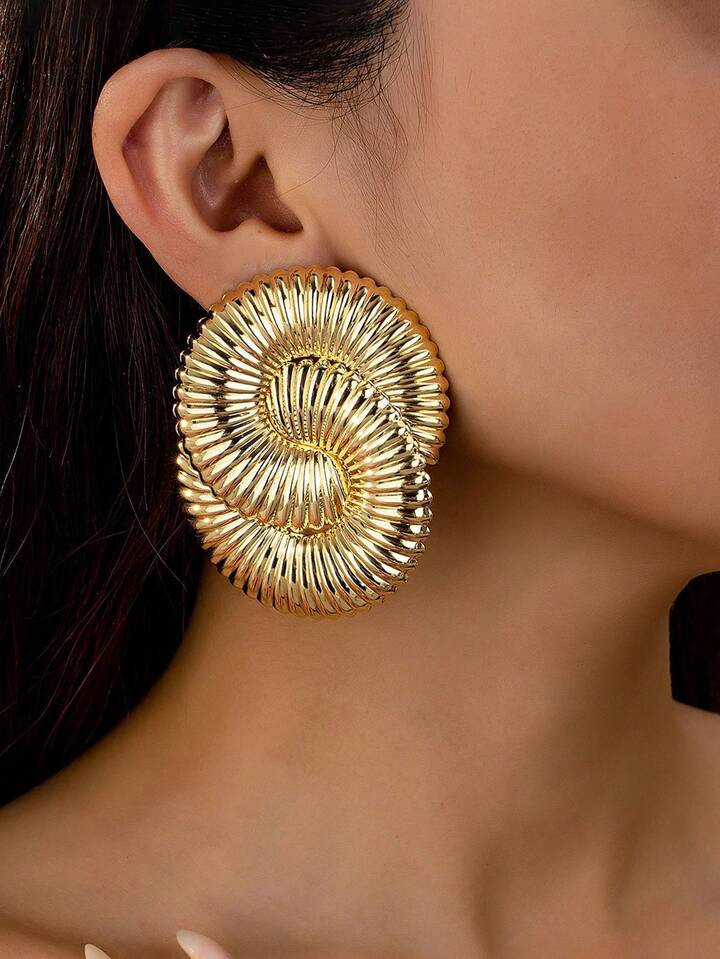 1 Pair Of European And American Style Exaggerated Fashion Geometric Metal Striped Round Earrings,... | SHEIN