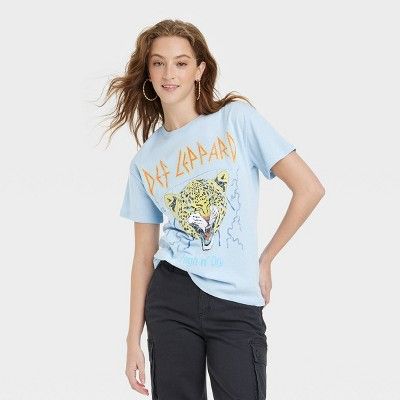 Women's Def Leppard Short Sleeve Graphic T-Shirt - Blue | Target
