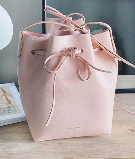 Pink Mansur Gavriel Mini Bucket Bag


[leather bucket bag crossbody strap bag shoulder bag multi use handbag wedding bachelorette travel compact pink barbie]



#LTKtravel #LTKitbag #LTKwedding