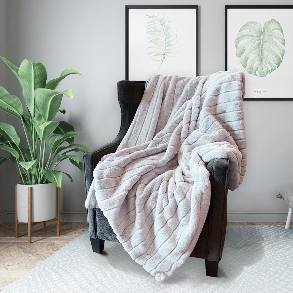 Arjincute Luxury Decorative Faux Fur Throw Blanket 50"x 60" Gray for Couch Sofa Bed Living Room M... | Walmart (US)