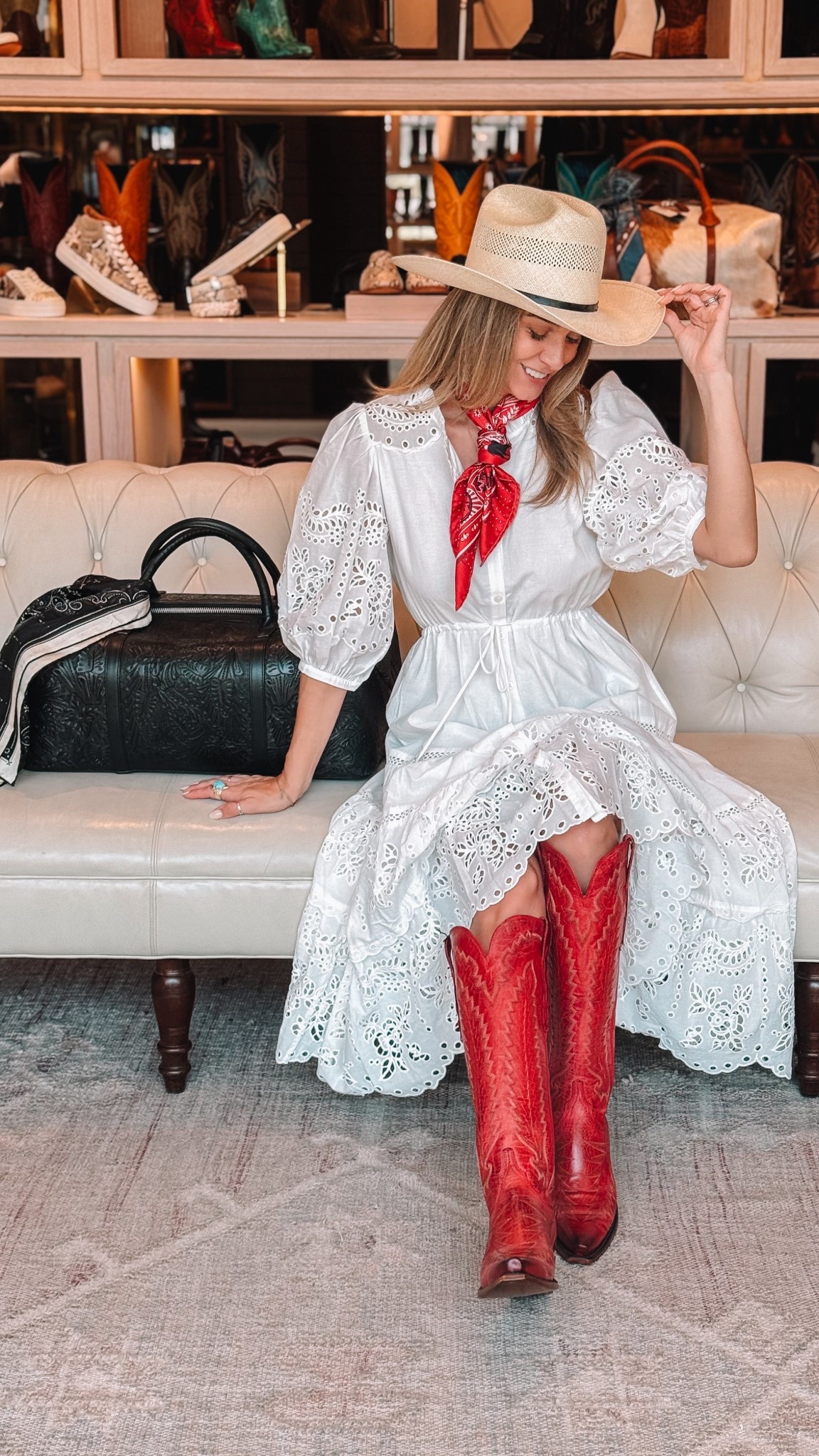 Yes, luxury western style is a thing, and these pieces are all dreamy!


#LTKSeasonal #LTKStyleTip