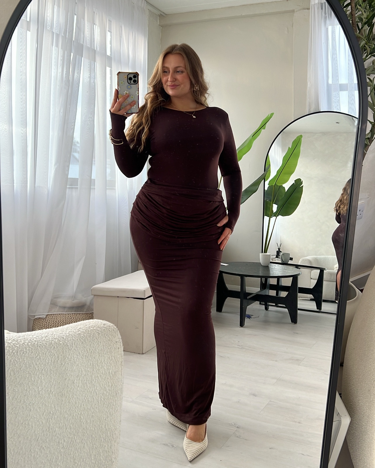 Chocolate brown luxury two piece 🤎 (maxi skirt & bodysuit) wearing size L in body M in skirt 

#LTKcurves #LTKfestive #LTKdresses