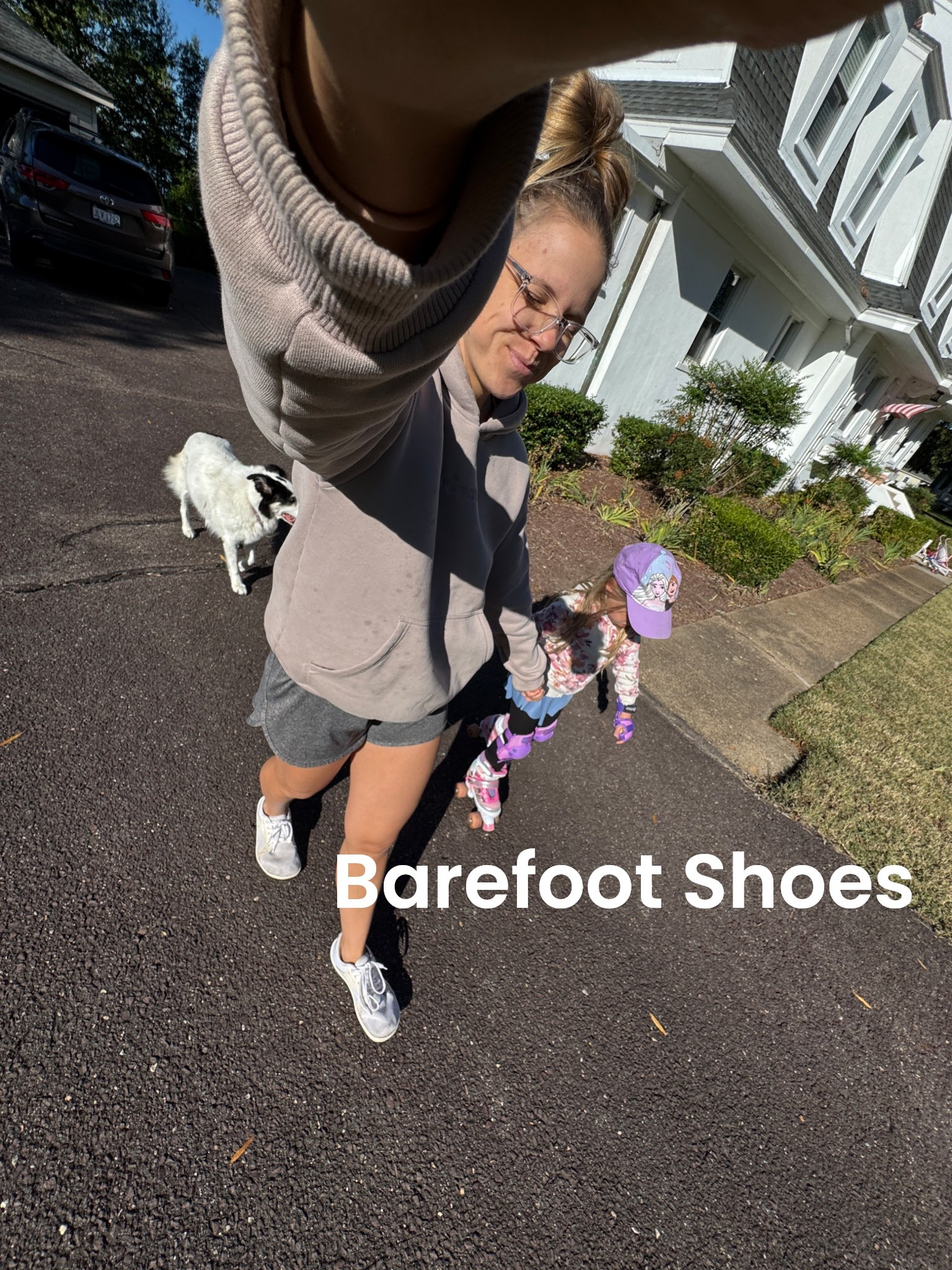 Obsessed with these barefoot minimal shoes — perfect for everyday wear, walking, and light workouts. They’re lightweight, flexible, and designed to let your feet move naturally while still giving support and comfort. I love that they’re versatile enough for running errands, casual outings, or even a little adventure outdoors. If you’re looking for minimalist sneakers or barefoot-inspired shoes that actually feel good on your feet, these are a must-have for your shoe collection!