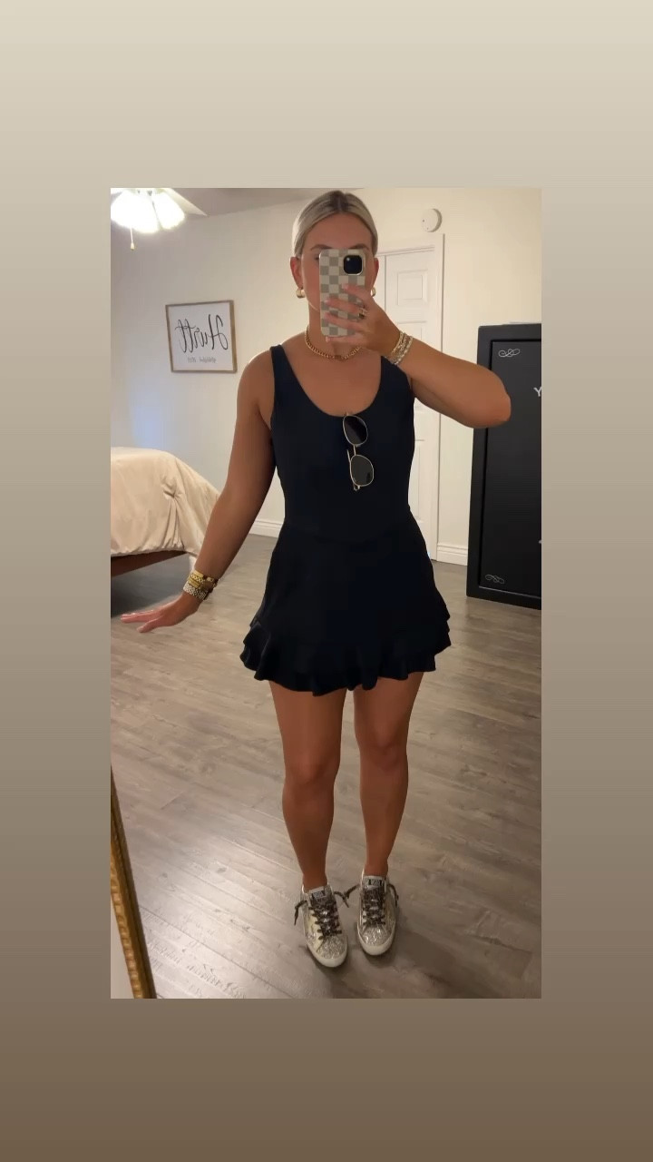 YOU NEED THIS! The cutest active dress from Target and comes in 2 other colors! 