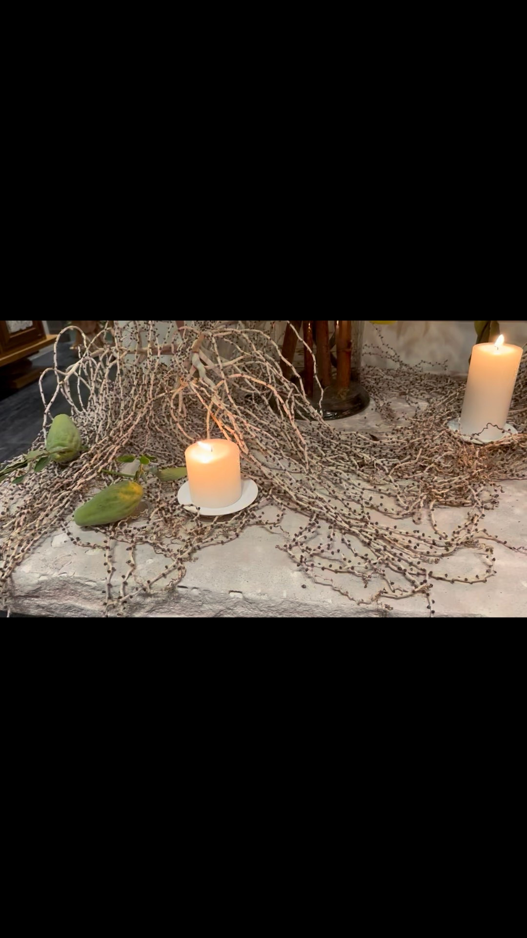 The antique mirror — a statement piece that defines the space.

#AntiqueMirror #StatementMirror #HomeDecorInspo #InteriorStyling #TimelessDesign #ElevatedInteriors #ChicHomeDecor #DecorDetails #LTKHome #LTKit #InteriorInspo #HomeStyling #VintageDecor #LuxuryHomeDecor

#LTKSaleAlert #LTKHome #LTKdayinmylife