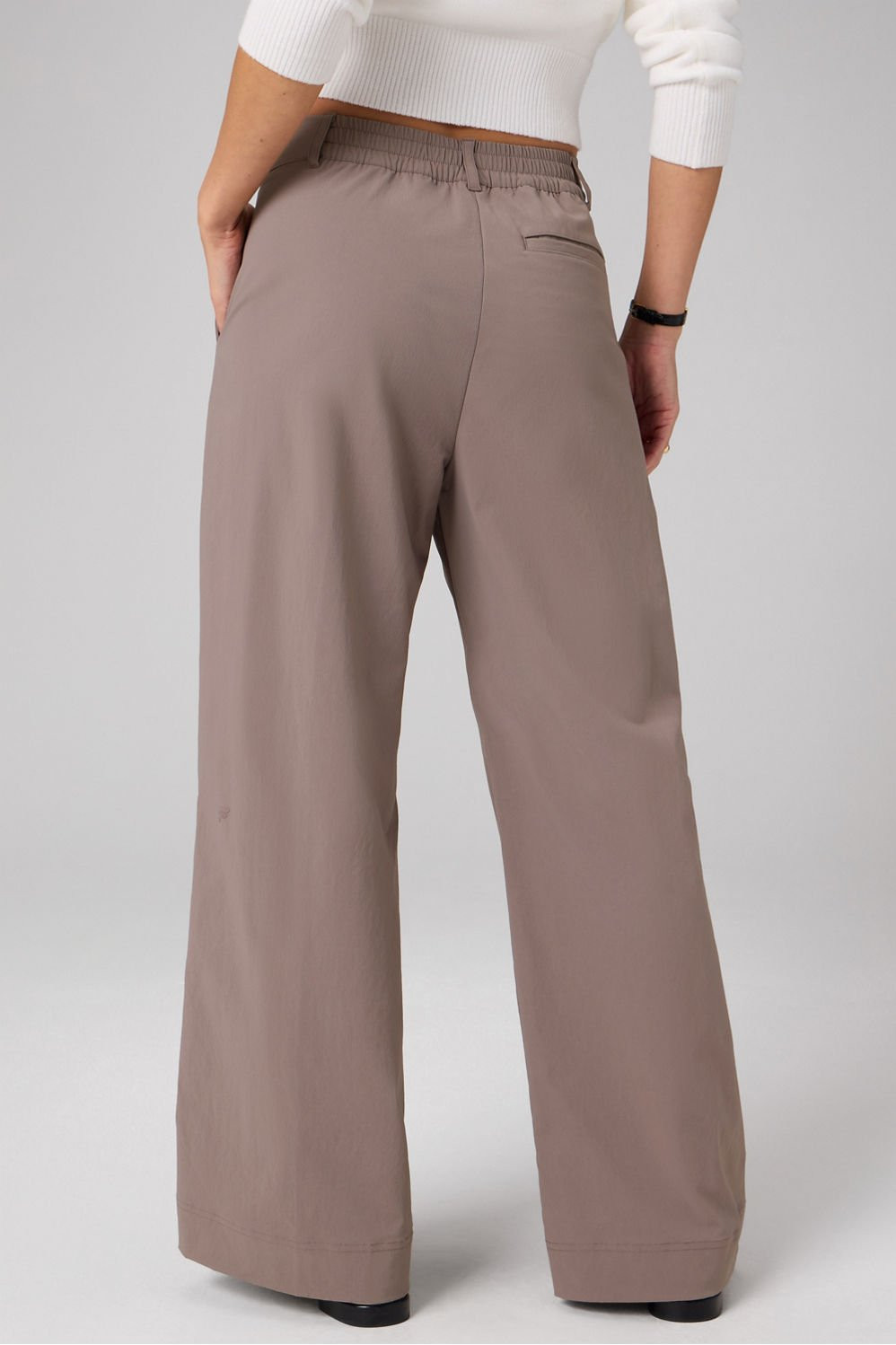 Everyday Wide Leg Mid-Rise Trouser | Fabletics