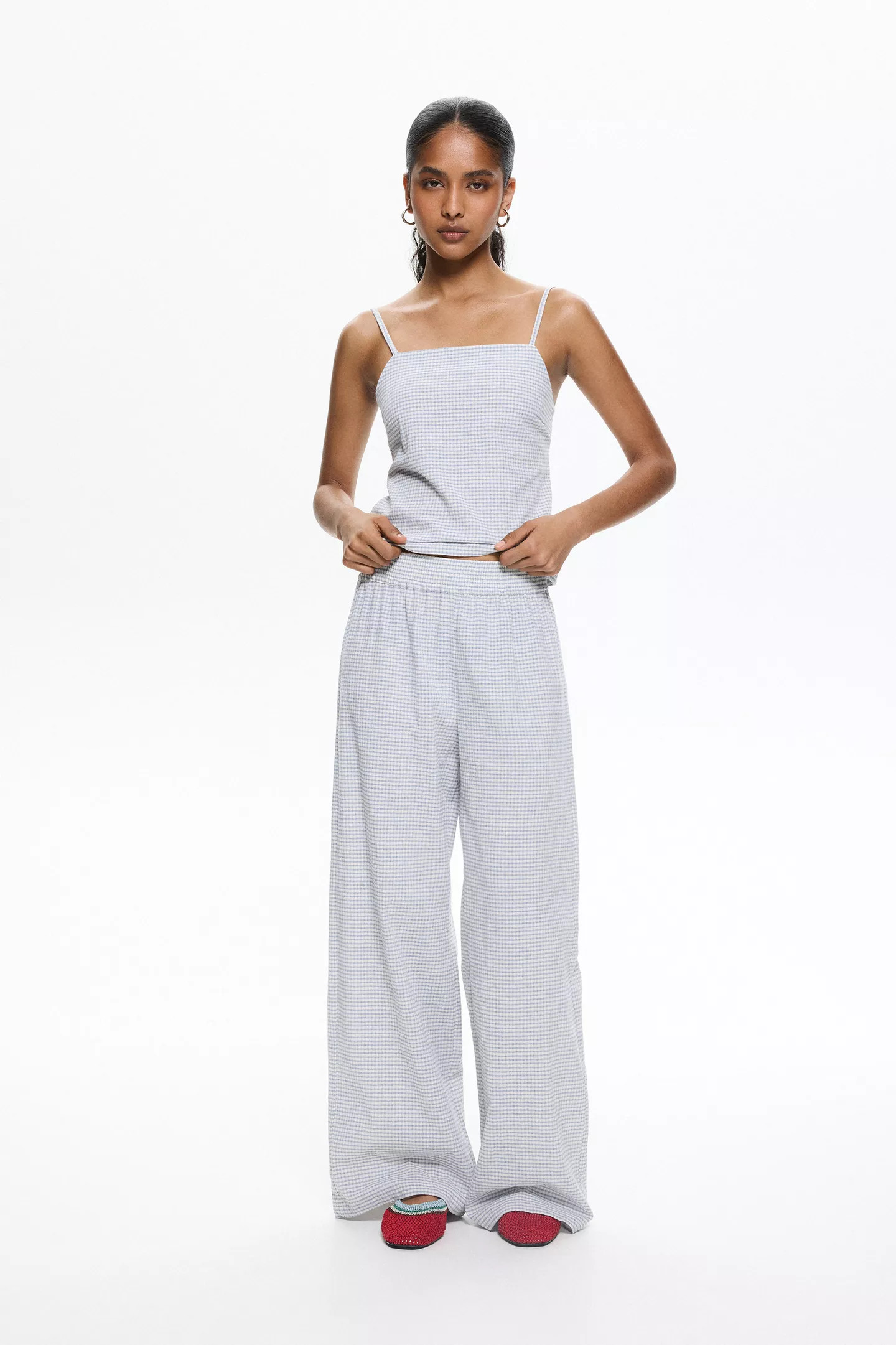 Gingham check trousers
        
      
      

      
        
    
      
        
          £2... | PULL and BEAR UK