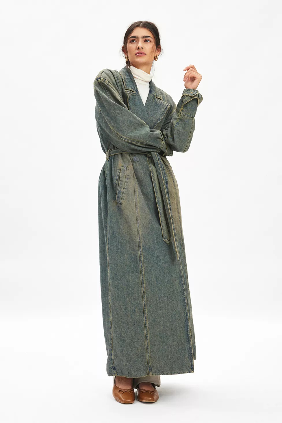 AFRM Saint Barrel Sleeve Denim Trench Coat | Urban Outfitters (US and RoW)