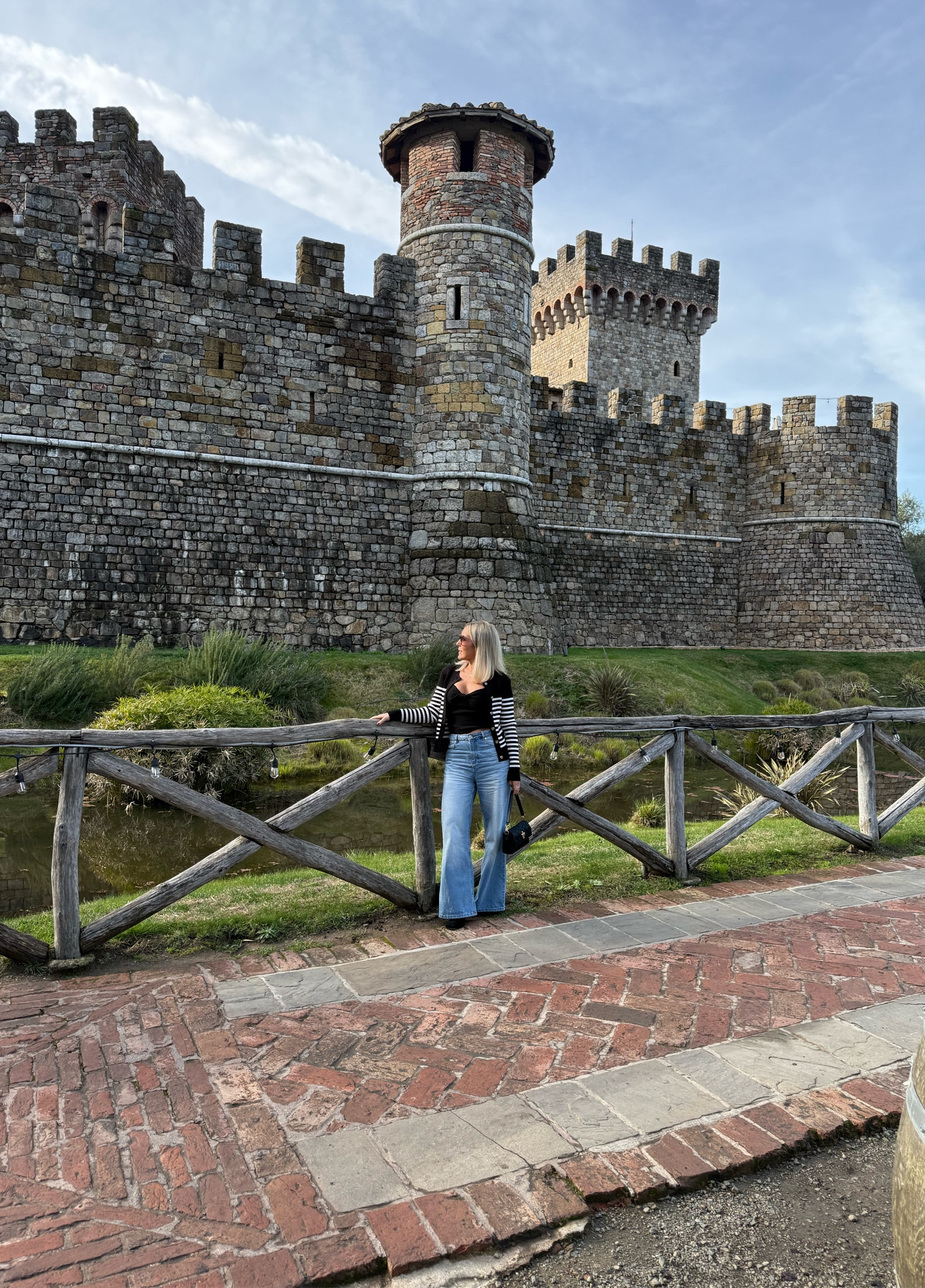 casual old money style outfit 

#LTKStyleTip #LTKWorkwear #LTKTravel