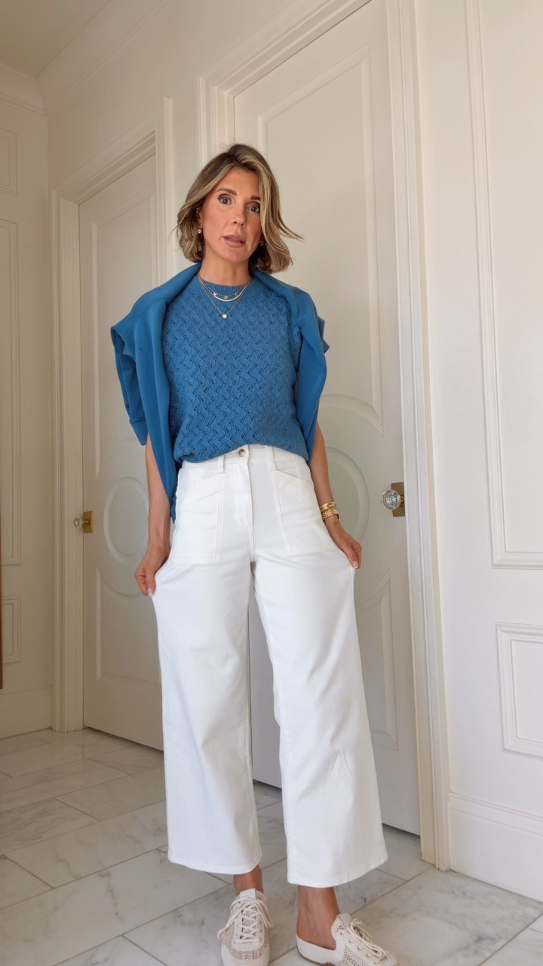 Casual spring summer white jean outfit 

Jeans fit tts wearing size 25 and tops wearing size small