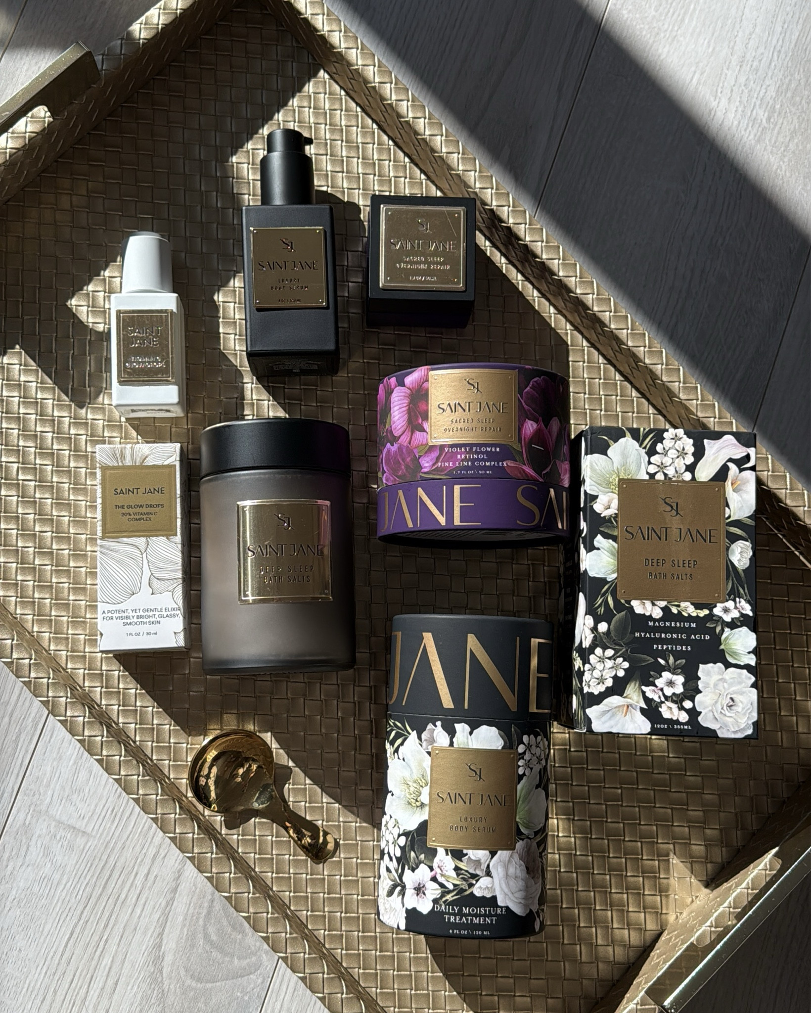 As a (part-time) Beauty Editor, Saint Jane is one luxury brand that I can always trust to be worth the money. Restocked on my favorites! Have you tried the Saint Jane CBD products? 

#beauty #CBD #SaintJane #Sephora 