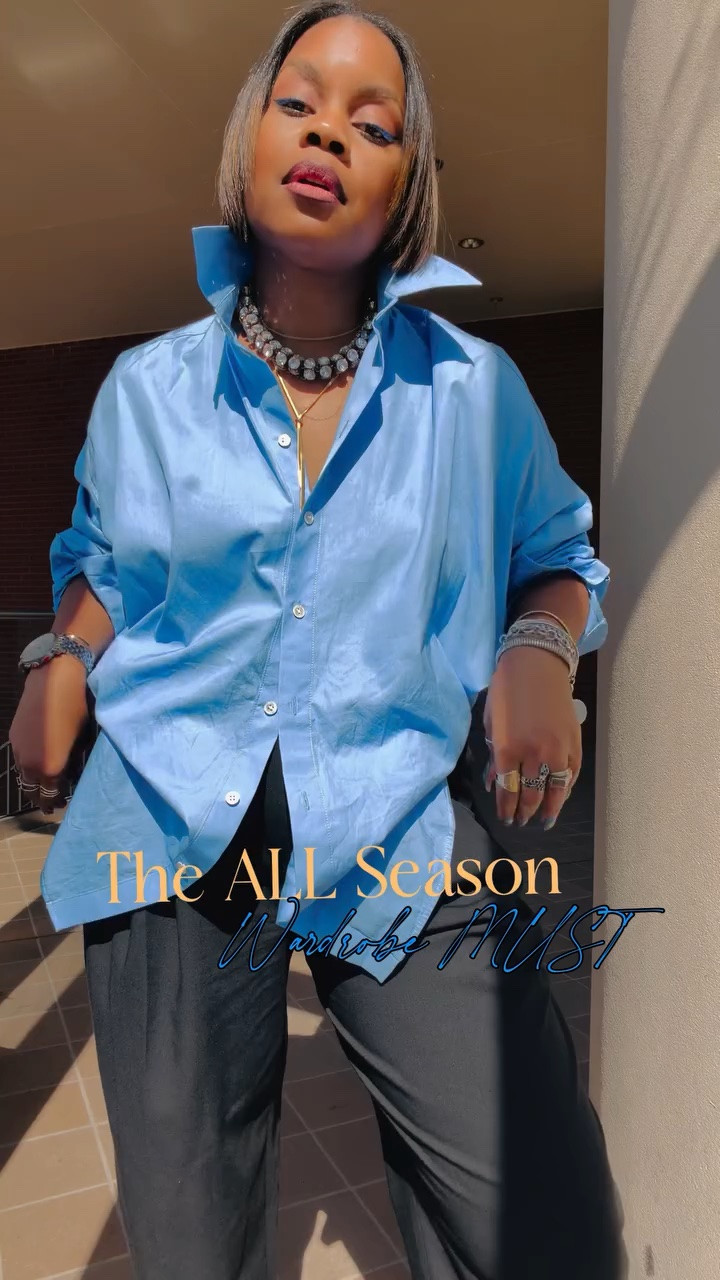 I mean, blue just hits different for me! I’ll always keep crisp, fresh blue button down shirts! A classic vibe! What y’all think?
•
•
Style over forty, easy style, blue collared shirt, workwear style