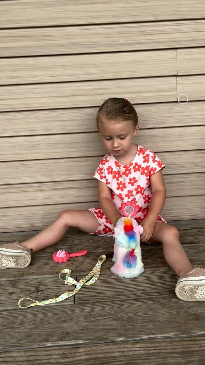 Plush toy electronic unicorn & cat - 10/10 recommendation if you are looking for a gift for your toddler!

#LTKkids #LTKfamily #LTKbaby