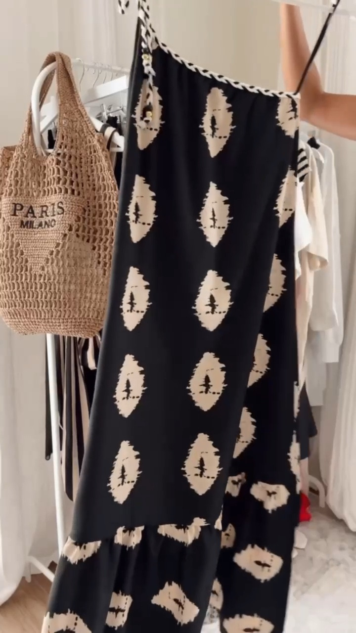 This dress is so good I had to get it in another color✨
StylinByAylin, Aylin

#LTKootd #LTKBeauty #LTKTravel