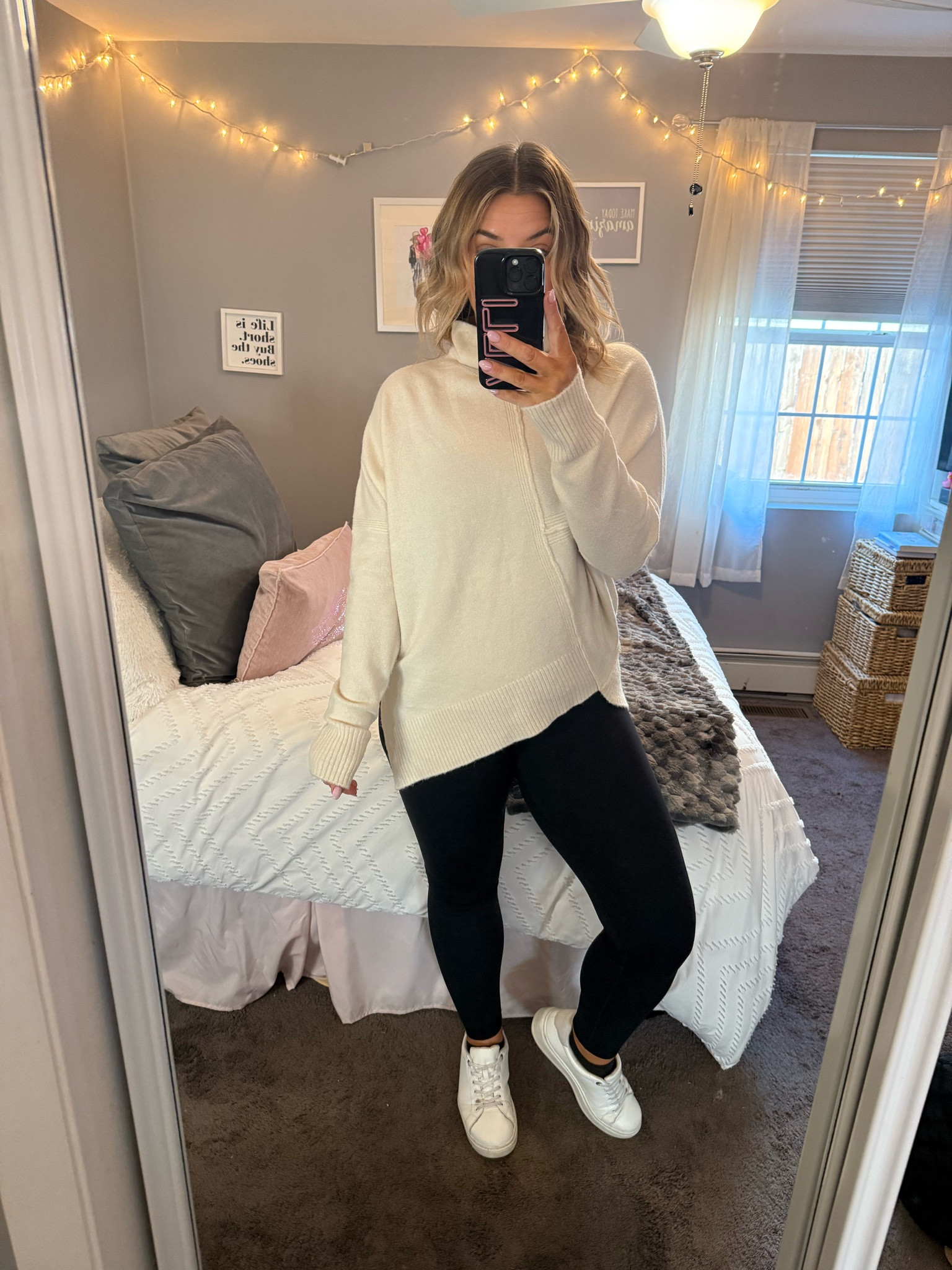 Cute and cozy in my sweater today🤍 



#LTKWorkwear #LTKStyleTip #LTKMostLoved