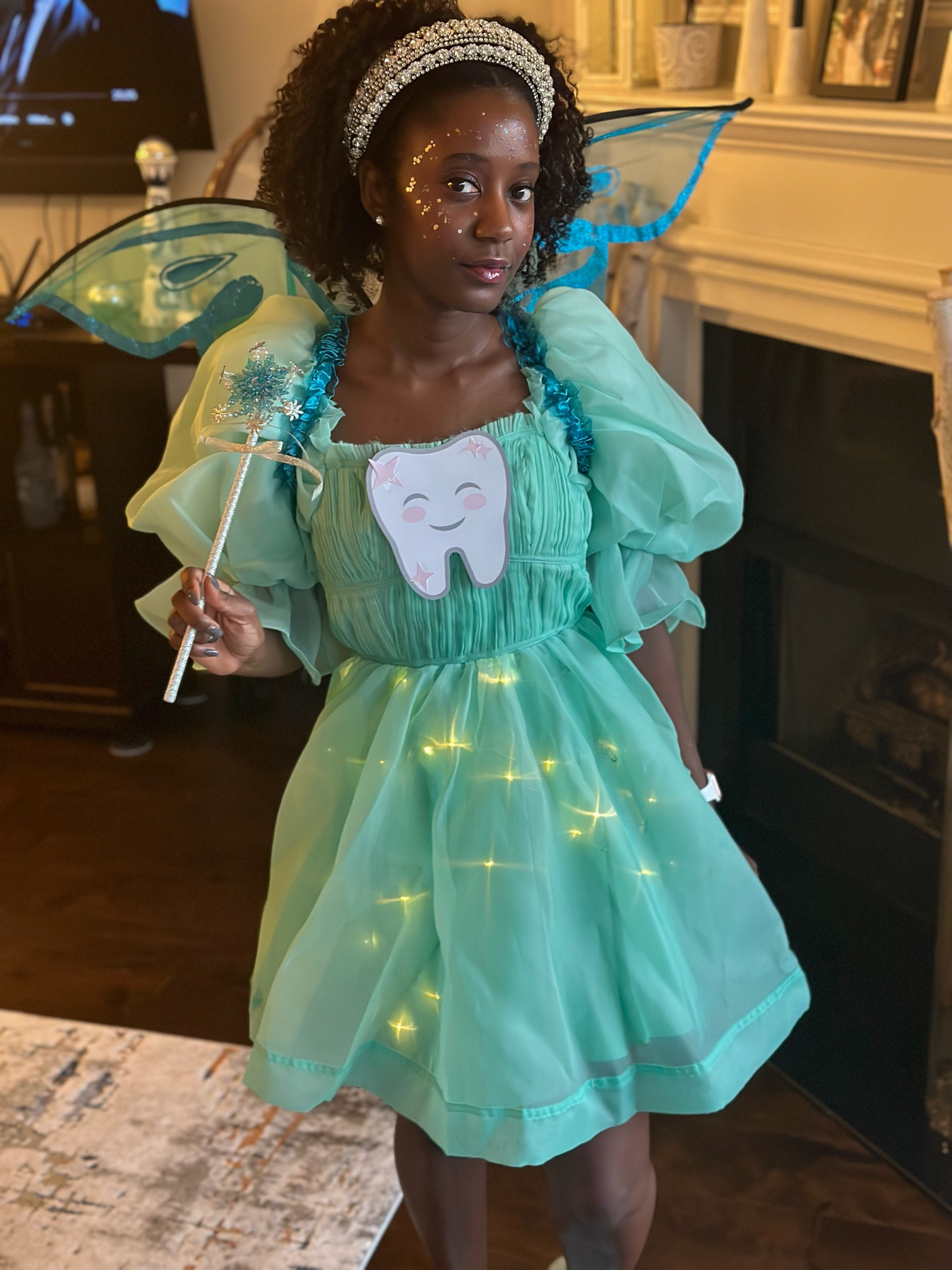 I may have worn this cute dress for Halloween 🎃👻, but I can’t wait to wear it to brunch! 

Exact dress is linked along with some dupes. #HappyShopping 👉🏾

🦷🧚🏾 #StylishlyBree #SaksFifthAve #Aje

#LTKstyletip #LTKsalealert #LTKHoliday