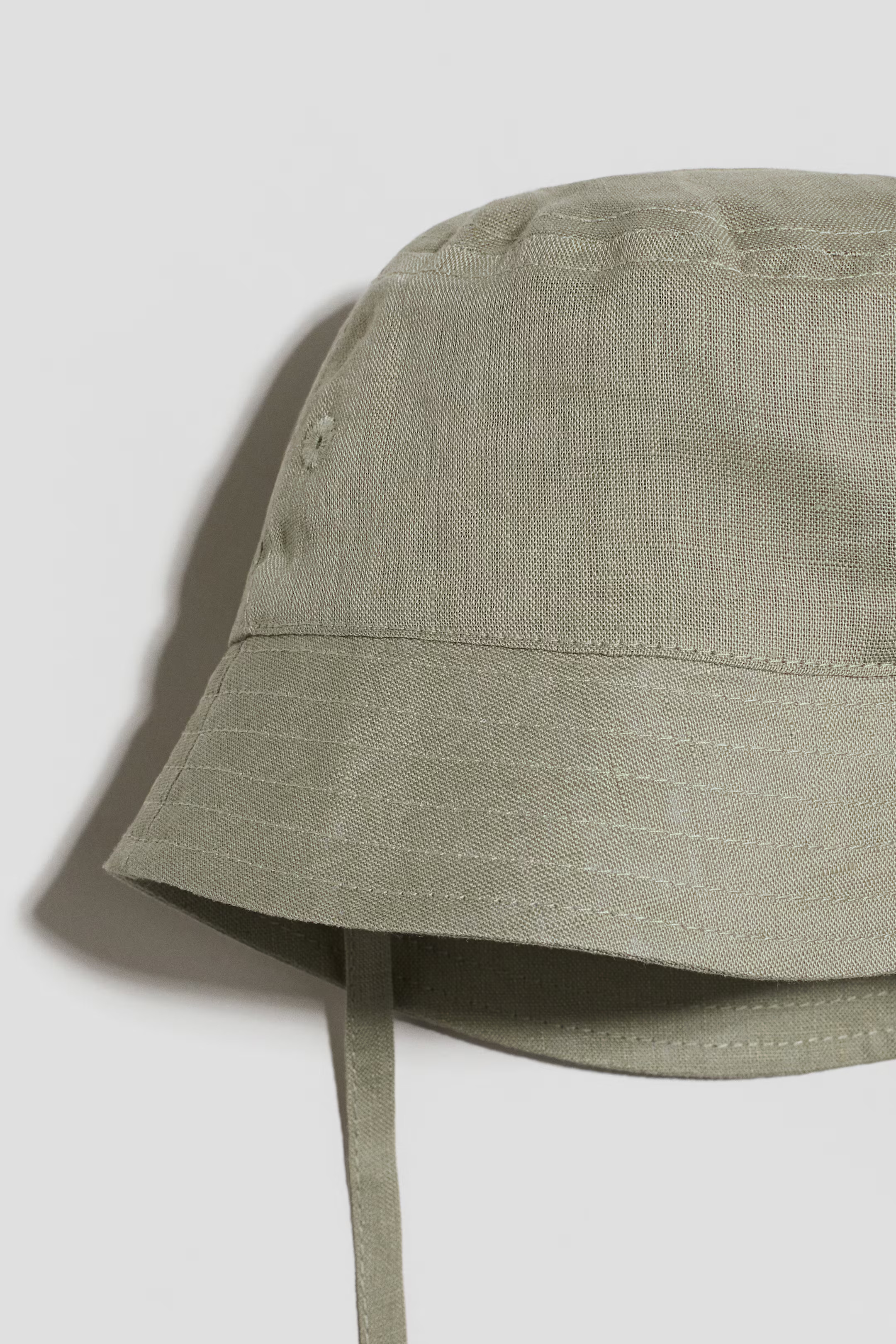 Linen sun hat | H&M (UK, MY, IN, SG, PH, TW, HK)