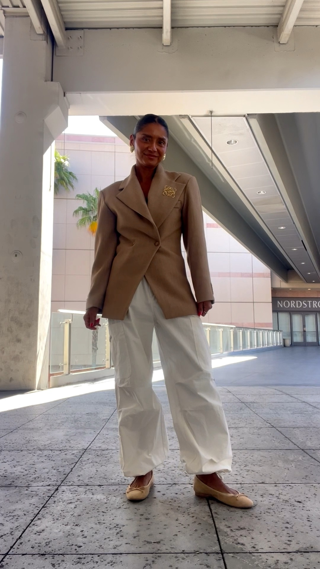 Work wear style! Blazer is unknown Source old. Pants are revolve from last year.