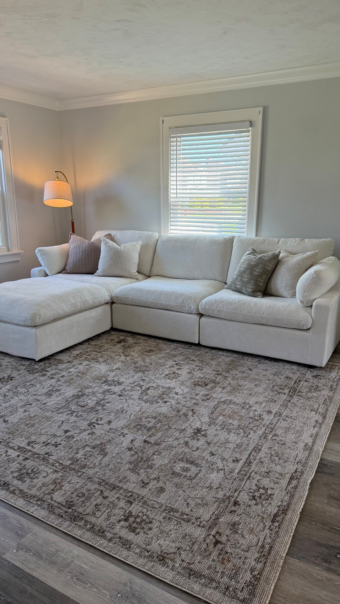 cozy living room decor

#LTKHome #LTKSaleAlert #LTKSeasonal