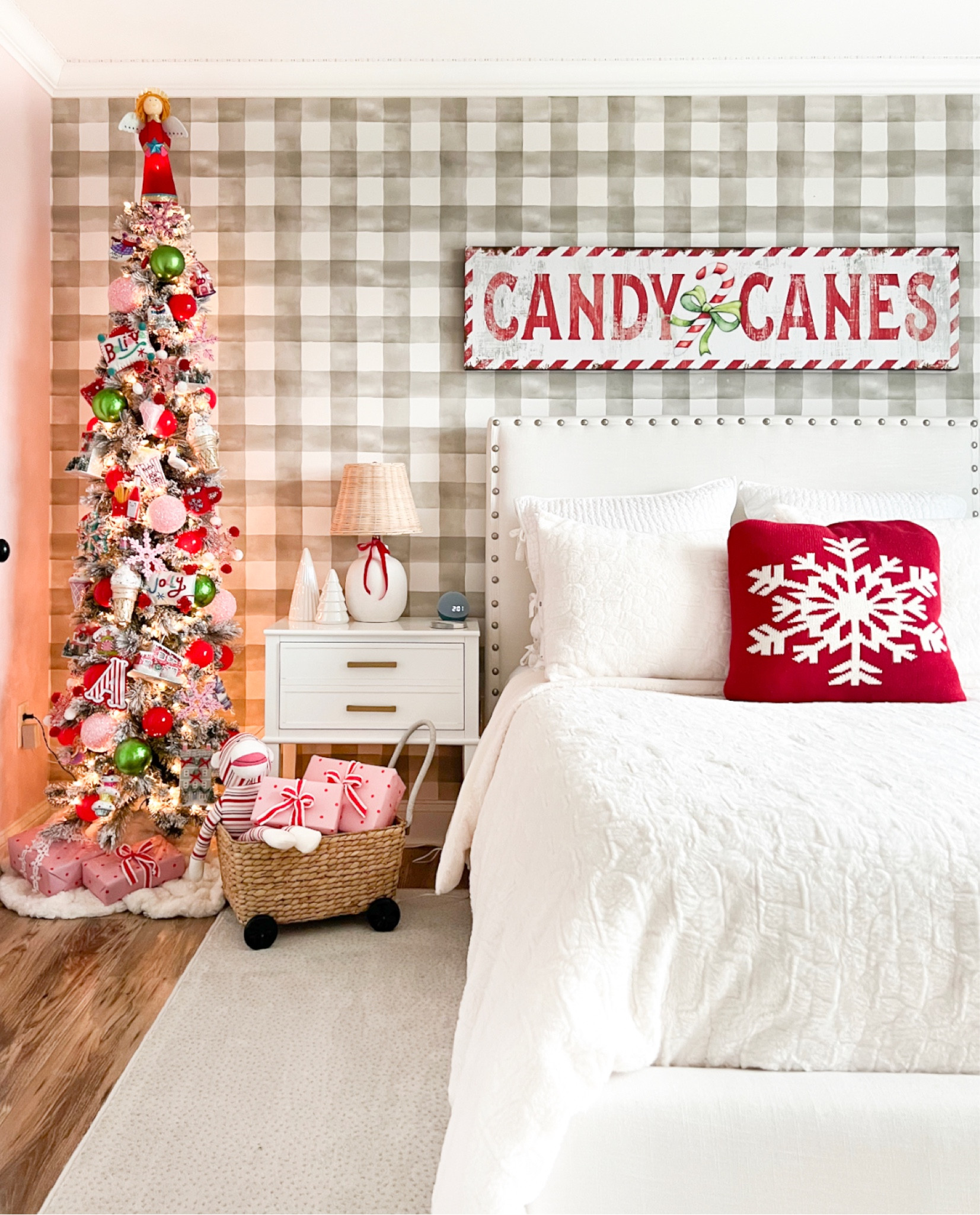 Restock alert on this prelit pencil tree from Walmart. Great for small spaces! Under $100 

#LTKSeasonal #LTKHome