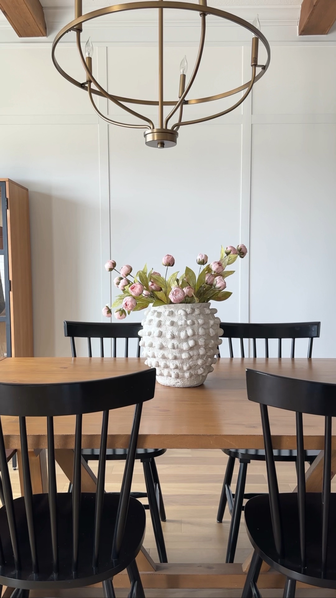 My favorite spring stems have finally been restocked! I have 8 stems and this is the color tan (although they definitely look more blush in color) 💐

#LTKhome