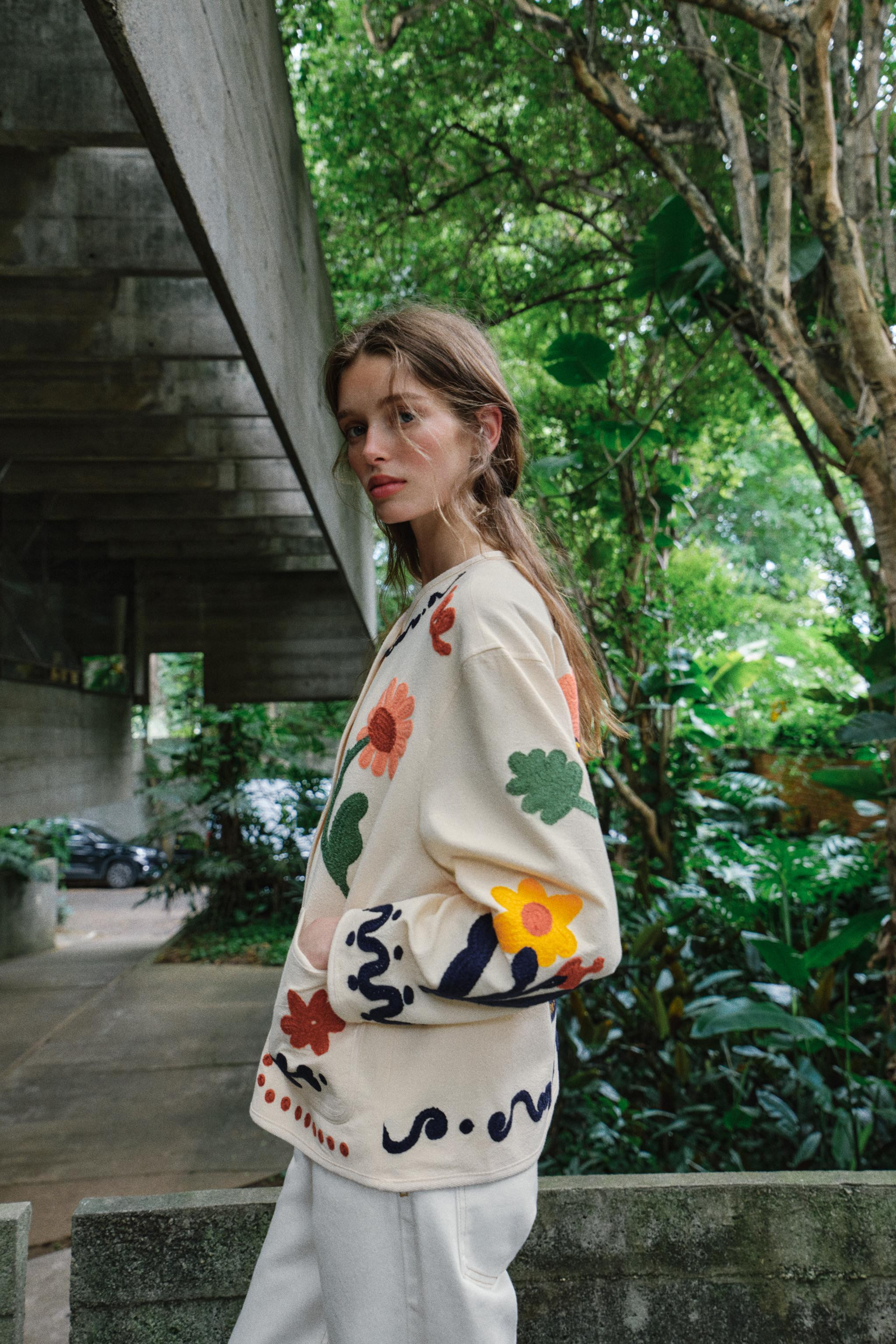 100% COTTON EMBROIDERED FLORAL JACKET | Zara US