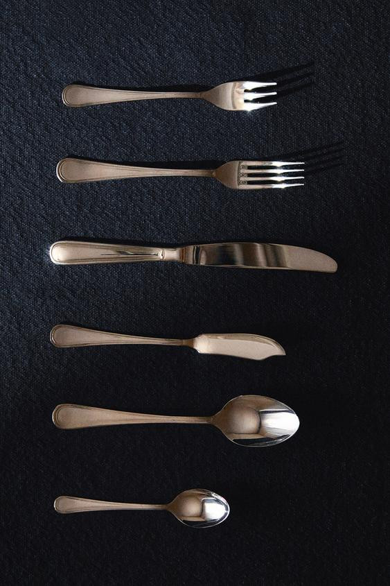 SHINY STEEL DESSERT FORK | Zara UK