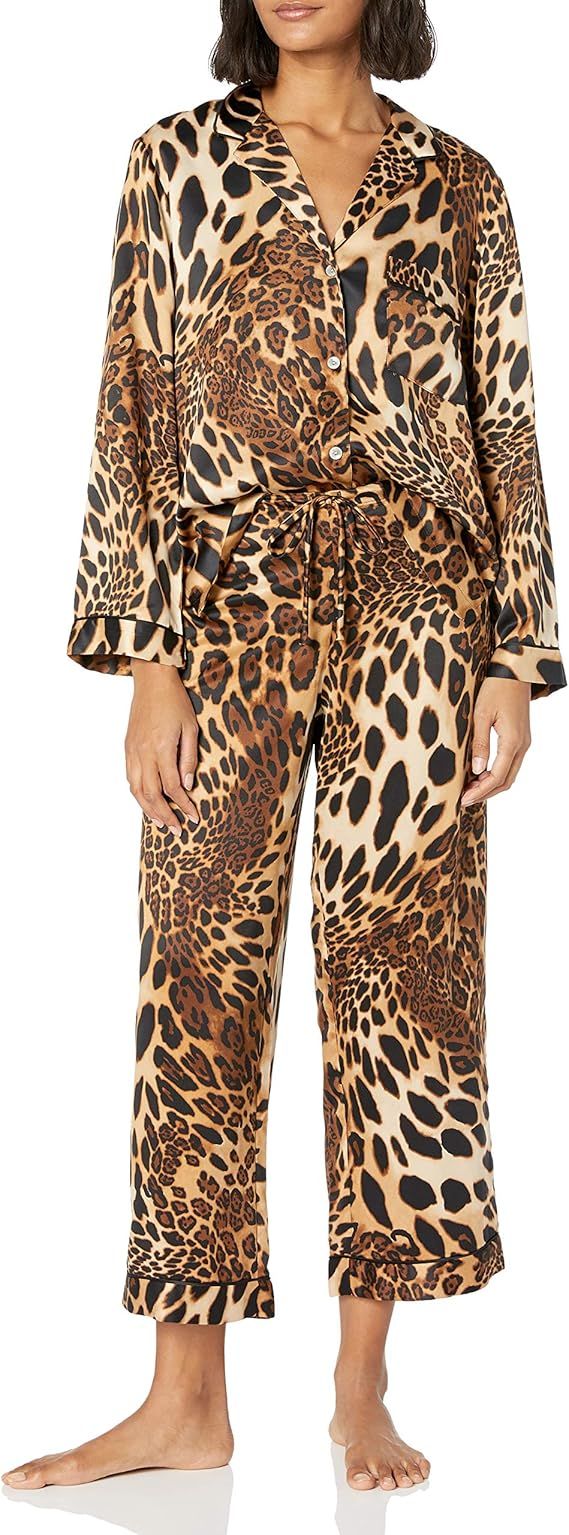 Natori Women's Luxe Leopard Notch Pj Length 25"/ Inseam 26" | Amazon (US)