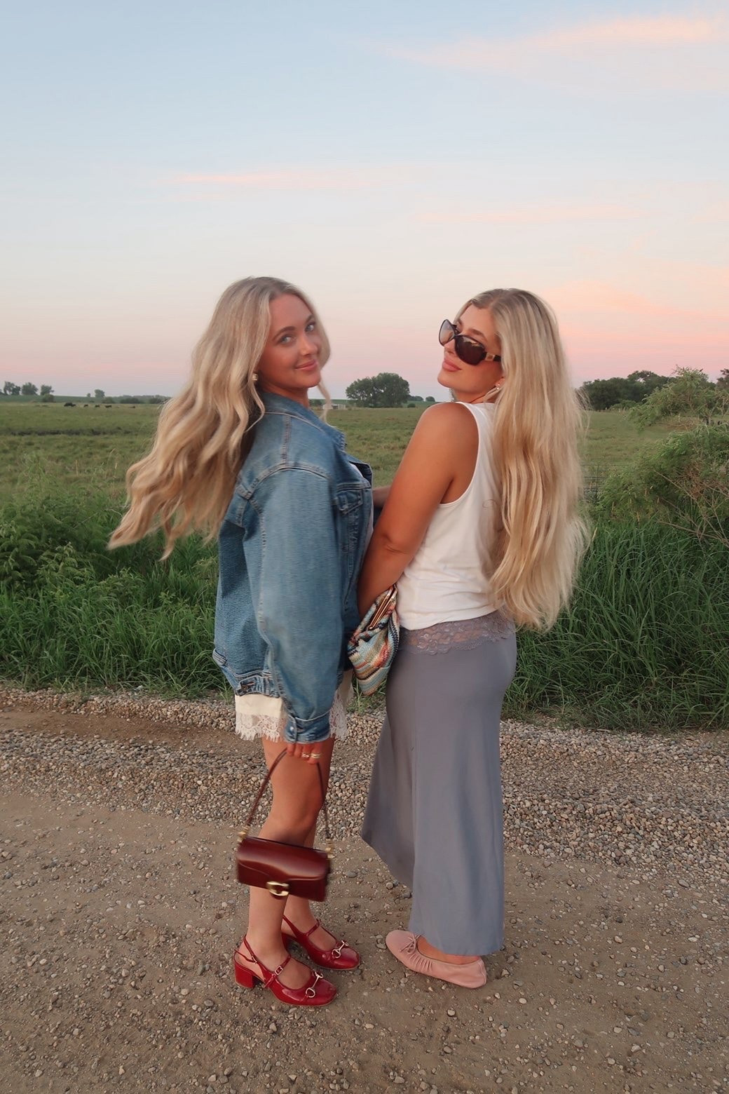 Sunset girls 🧡💫

#LTKootd #LTKBeauty #LTKdayinmylife