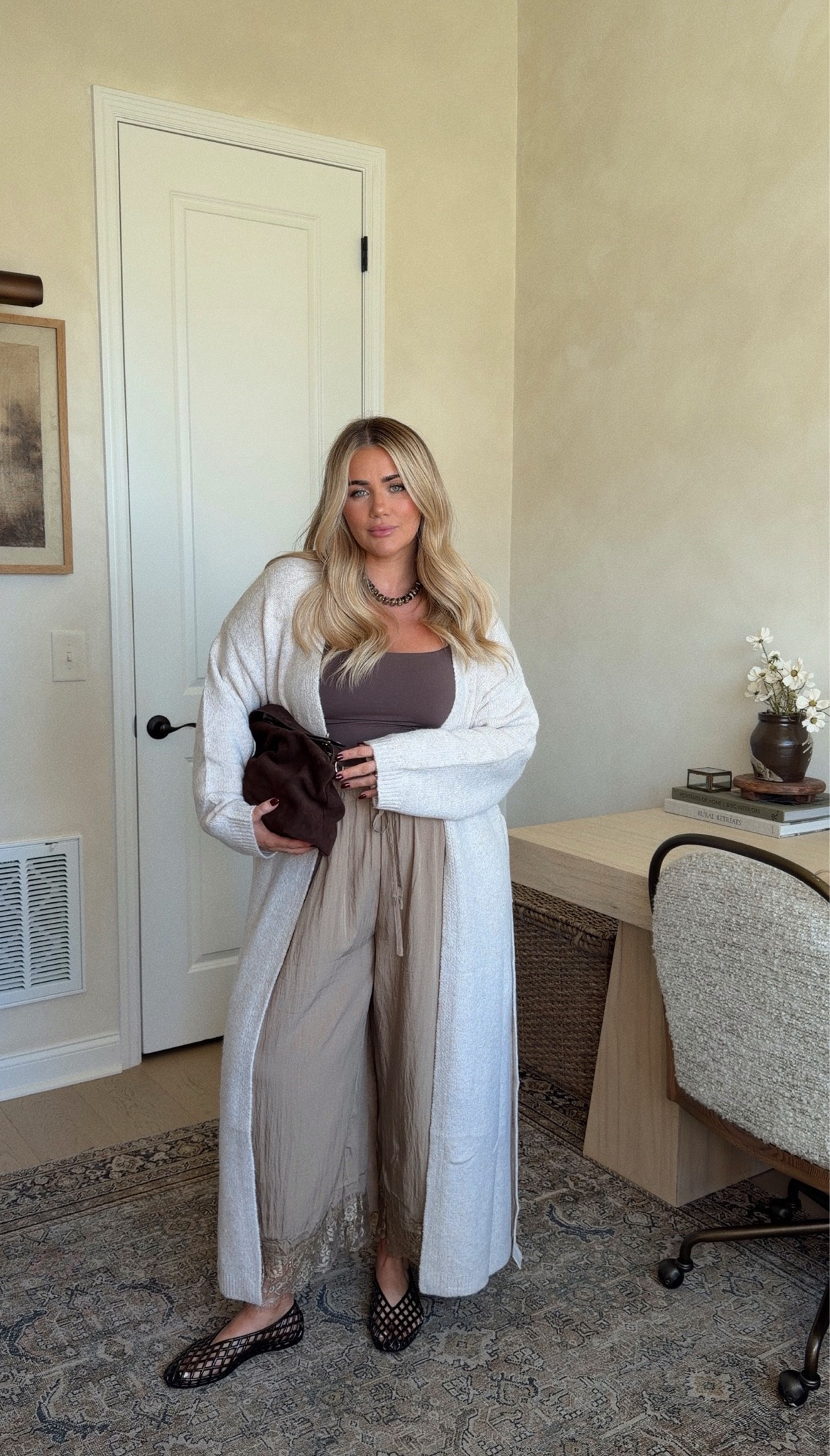 Amazon outfit 🤎
Tank- large 
Cardigan- XL
Pants- XXL

#LTKootd #LTKSaleAlert #LTKMidsize