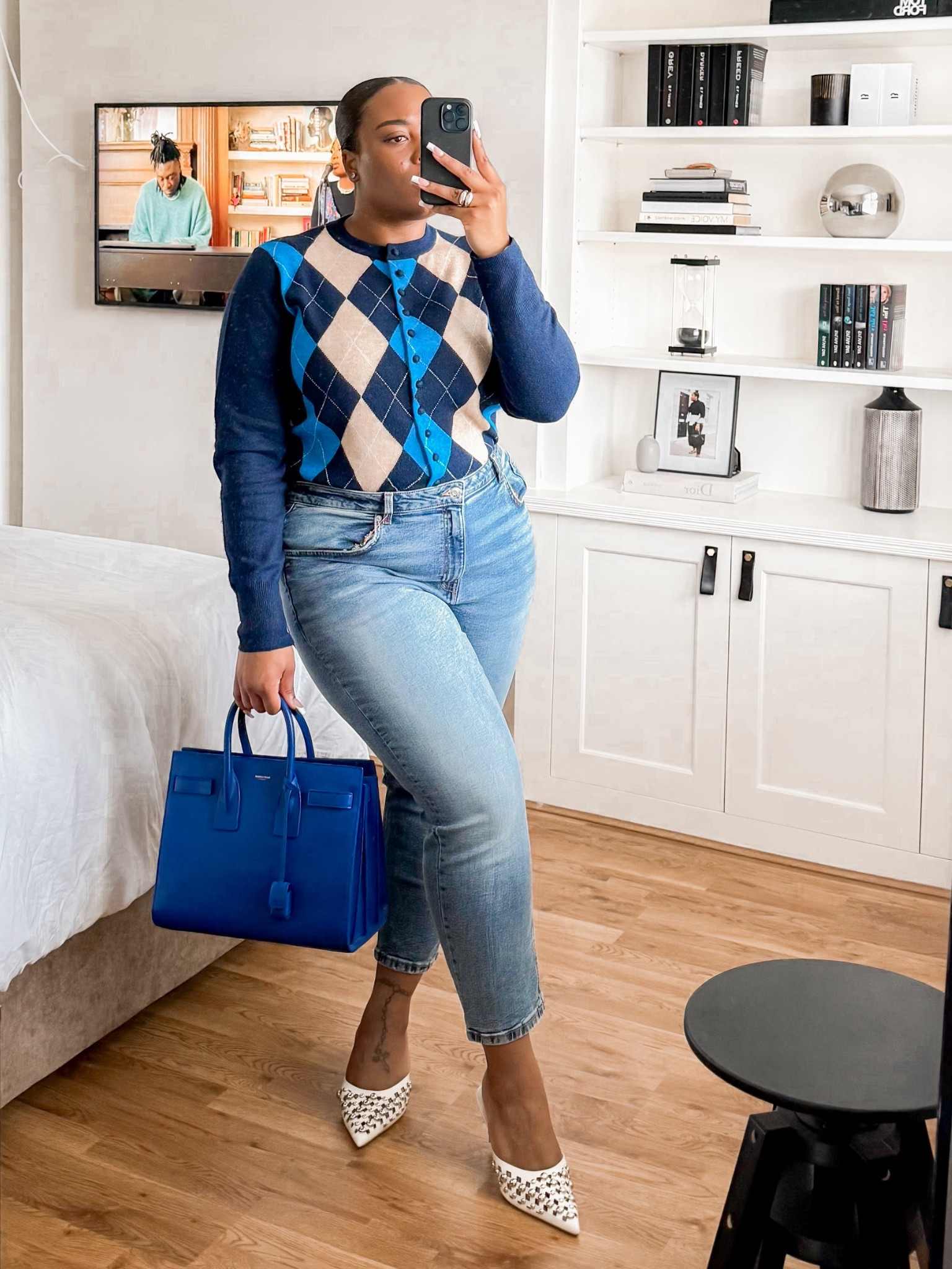 Perfect blue outfit for the upcoming warmer spring/summer days. Perfect for a casual brunch/lunch!

#LTKspring #LTKuk #LTKjeans