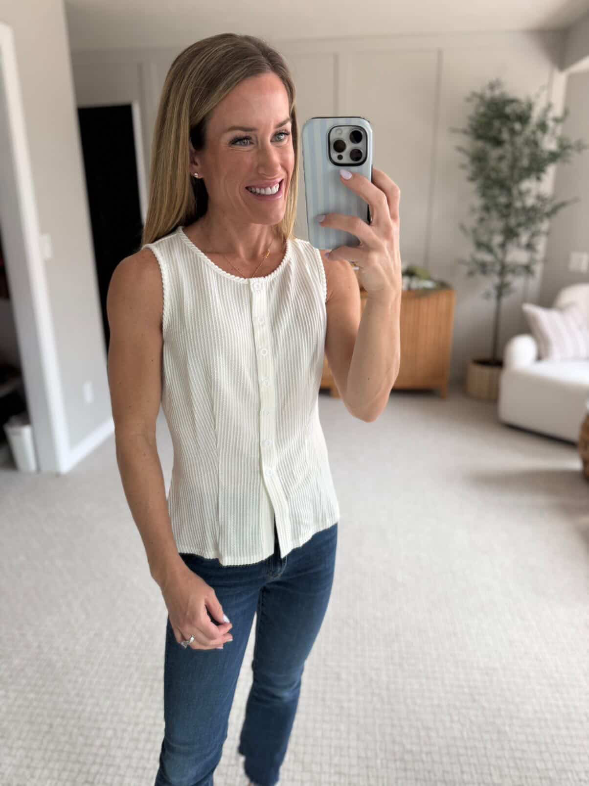 Ribbed tank top

Amazon fashion  spring outfit  trendy  mom outfit  casual outfit 

#LTKmomlife #LTKgrwm #LTKootd