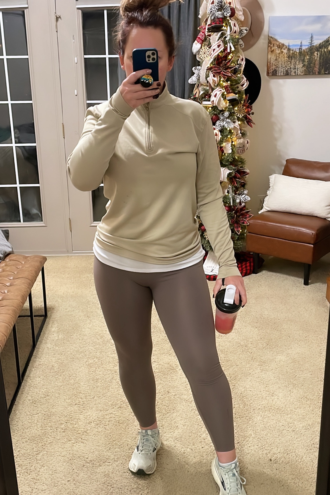 Fitness OOTD. Sale alert - 50% off at Old Navy! 
My leggings in this color are sold out. Linked similar pullover  

#LTKmidsize #LTKCyberWeek #LTKfitness