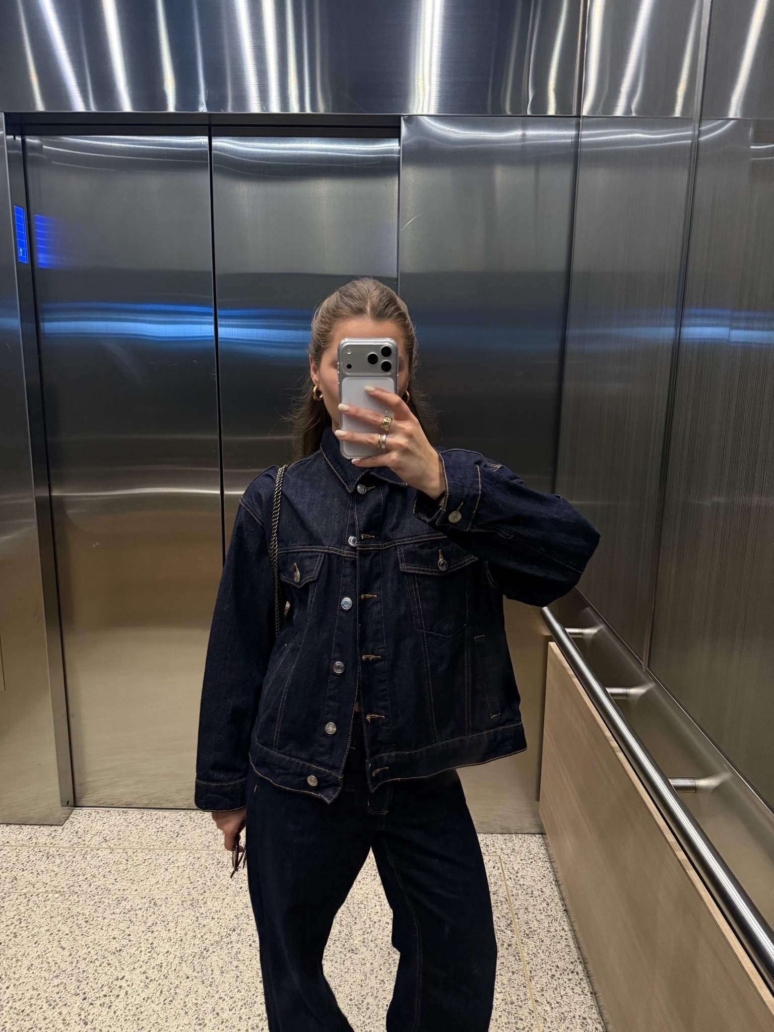 Denim jacket and jeans

#LTKootd