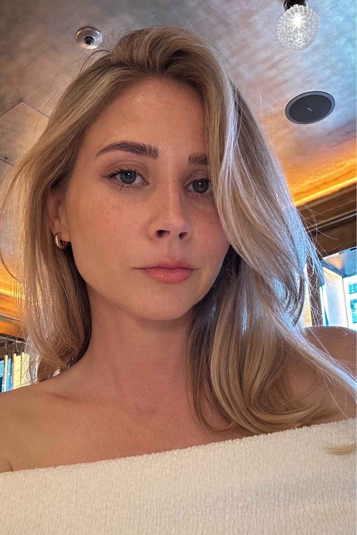 A natural silky make up look ✨

#LTKbeauty #LTKluxury #LTKuk