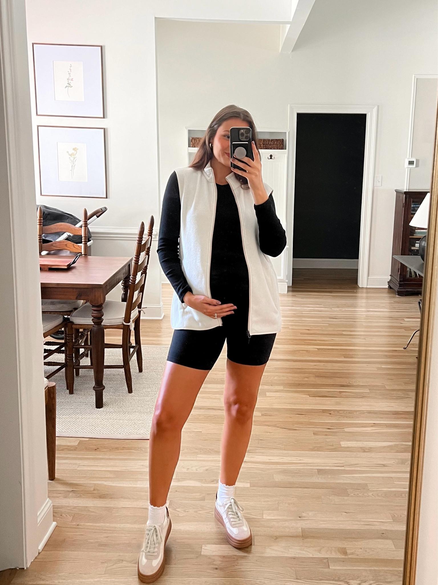 Vest: L ; Long sleeve: XS; shorts: L 