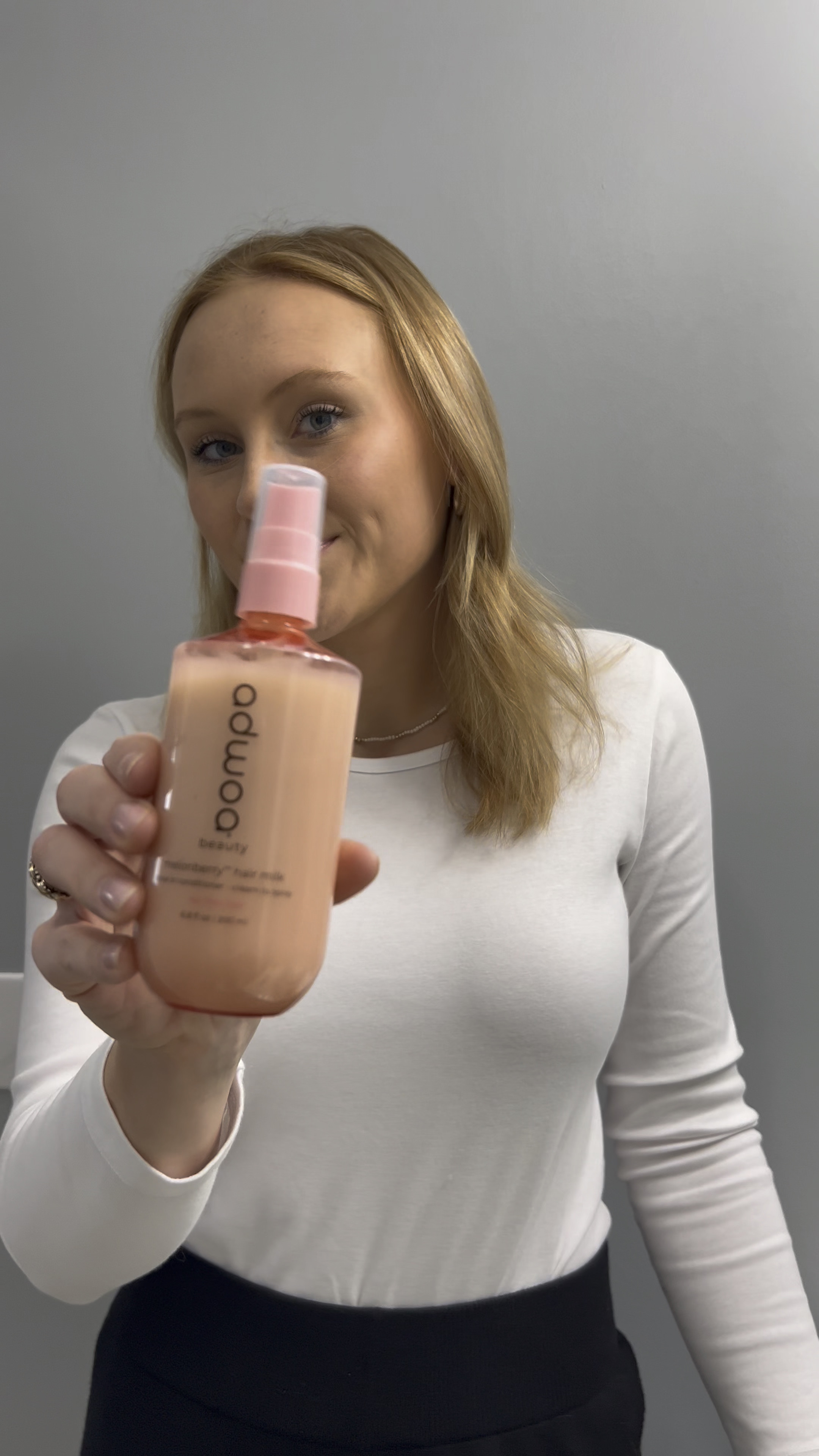 new hair products! They both smell amazing and leave my hair refreshed and shiny🤩 

Hair care, hair products, hair faves, leave in condition, serum, heat protectant 

#LTKunder50 #LTKbeauty