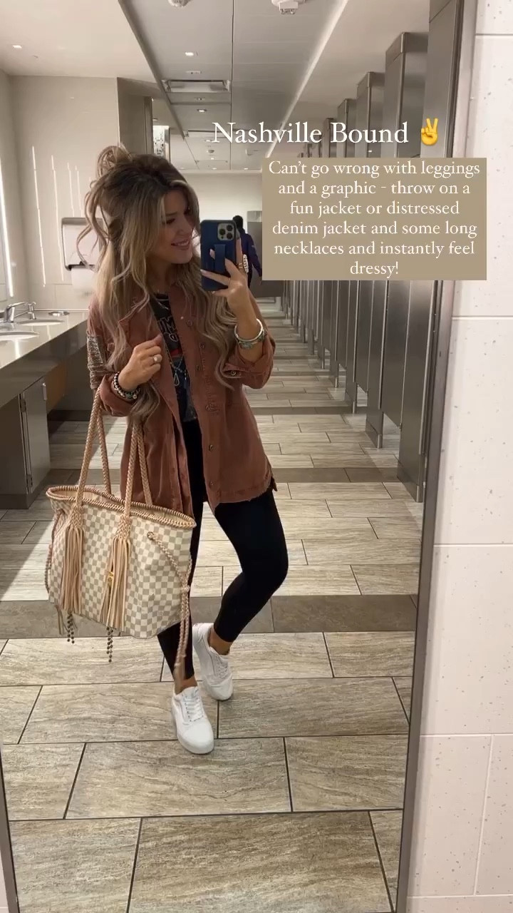 Nashville bound! Airport look!

#LTKshoecrush #LTKstyletip #LTKFind