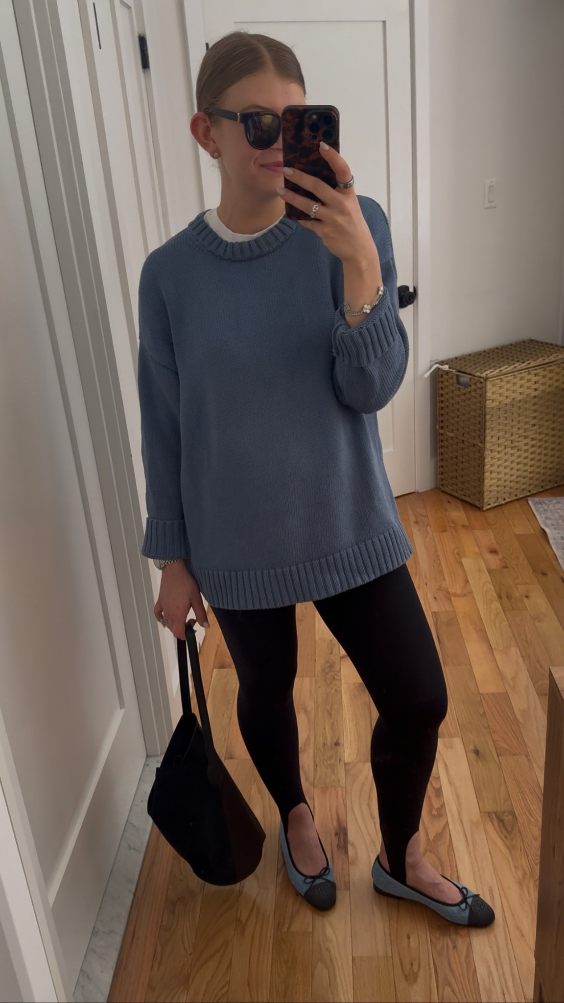 always here for an oversized sweater and legging 

#LTKMidsize #LTKFindsUnder100 #LTKStyleTip