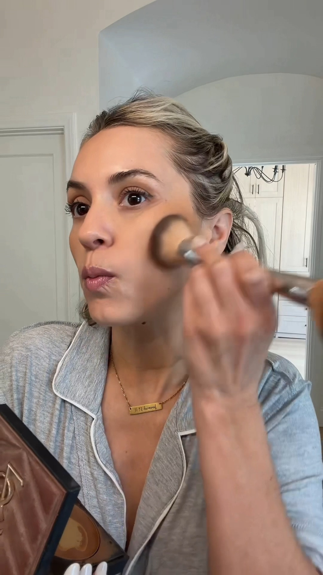My quick 10 minute makeup routine!

#LTKU #LTKBeauty #LTKmomlife