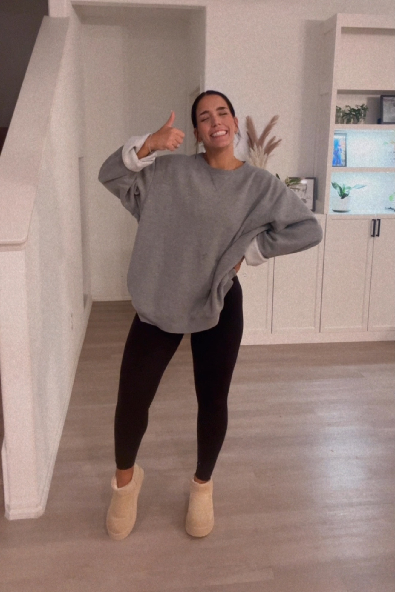 Cozy at home fit🧦🤍🫶🏽

#LTKShoeCrush #LTKFindsUnder50 #LTKMidsize