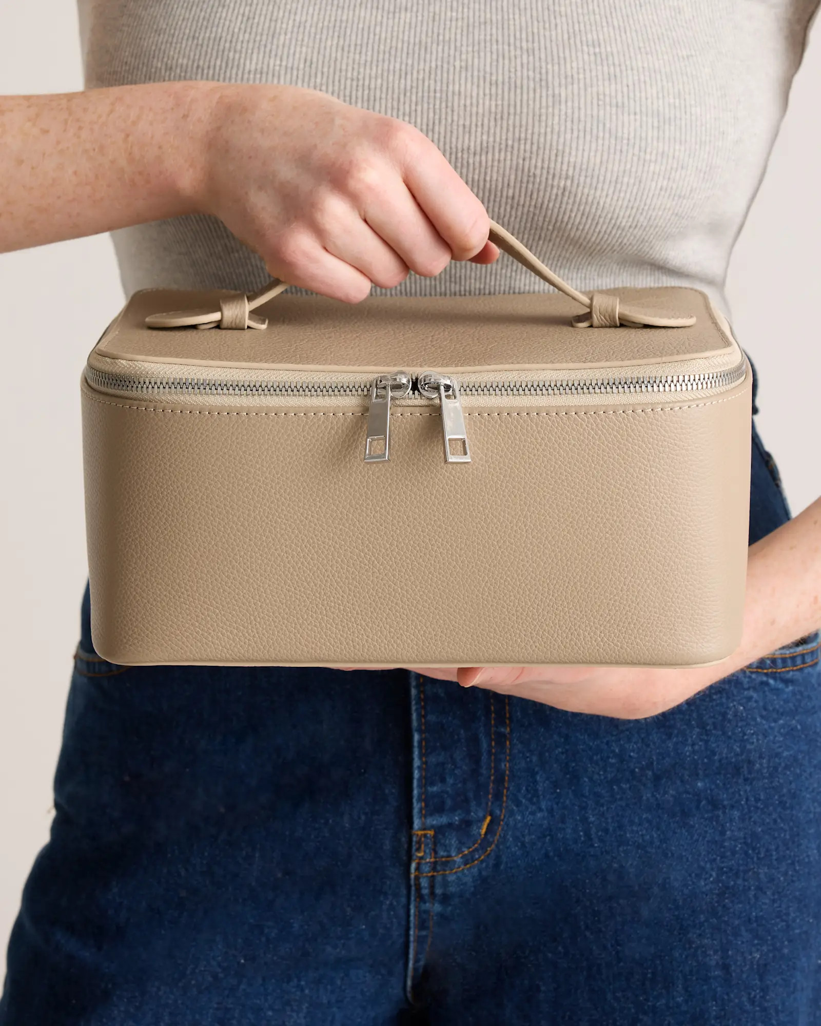 Italian Leather Travel Cosmetic Case | Quince