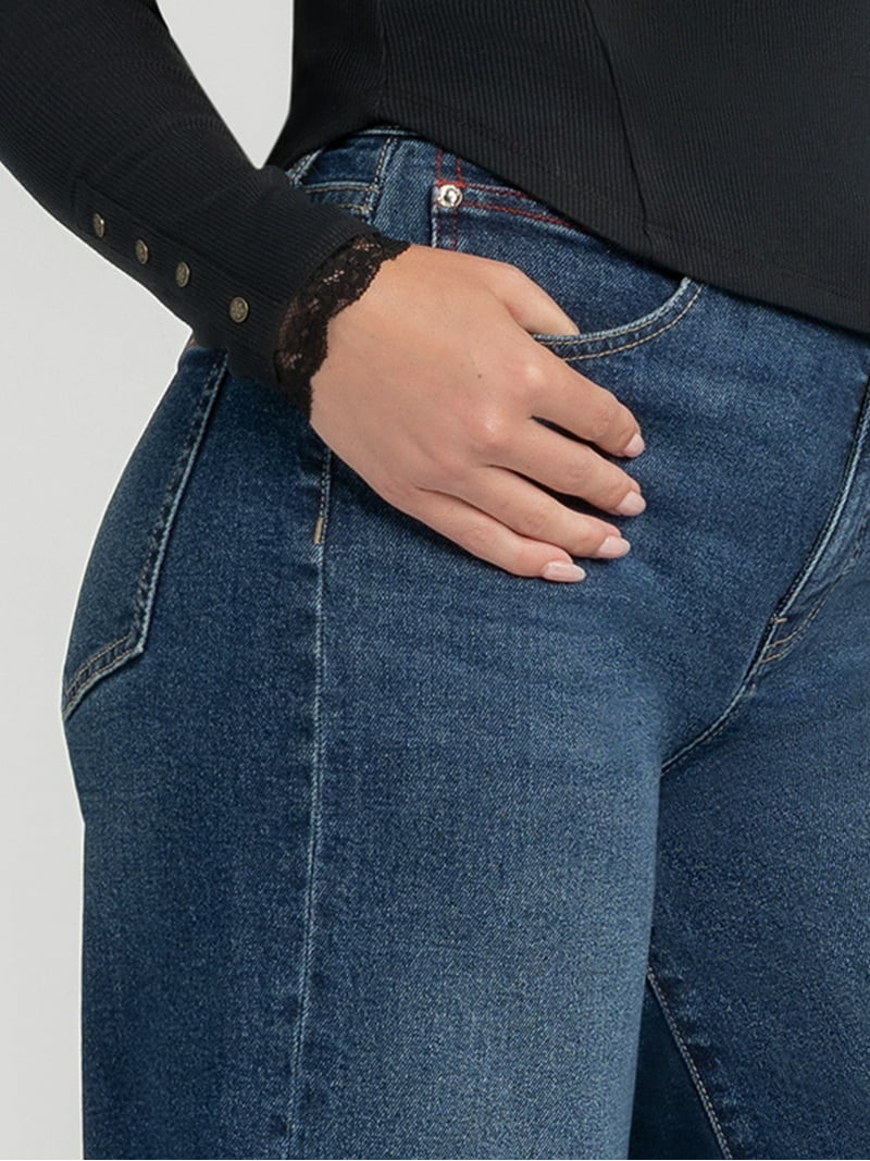 Jessica Simpson Women's and Women's Plus Aleera Ribbed Knit Top with Lace Trim, Sizes XS-4X | Walmart (US)