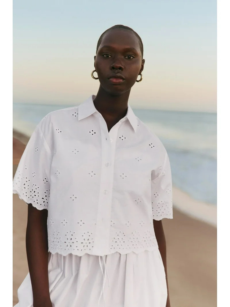Free Assembly Women's and Women's Plus Cropped Cotton Eyelet Shirt, Sizes XS-4X - Walmart.com | Walmart (US)