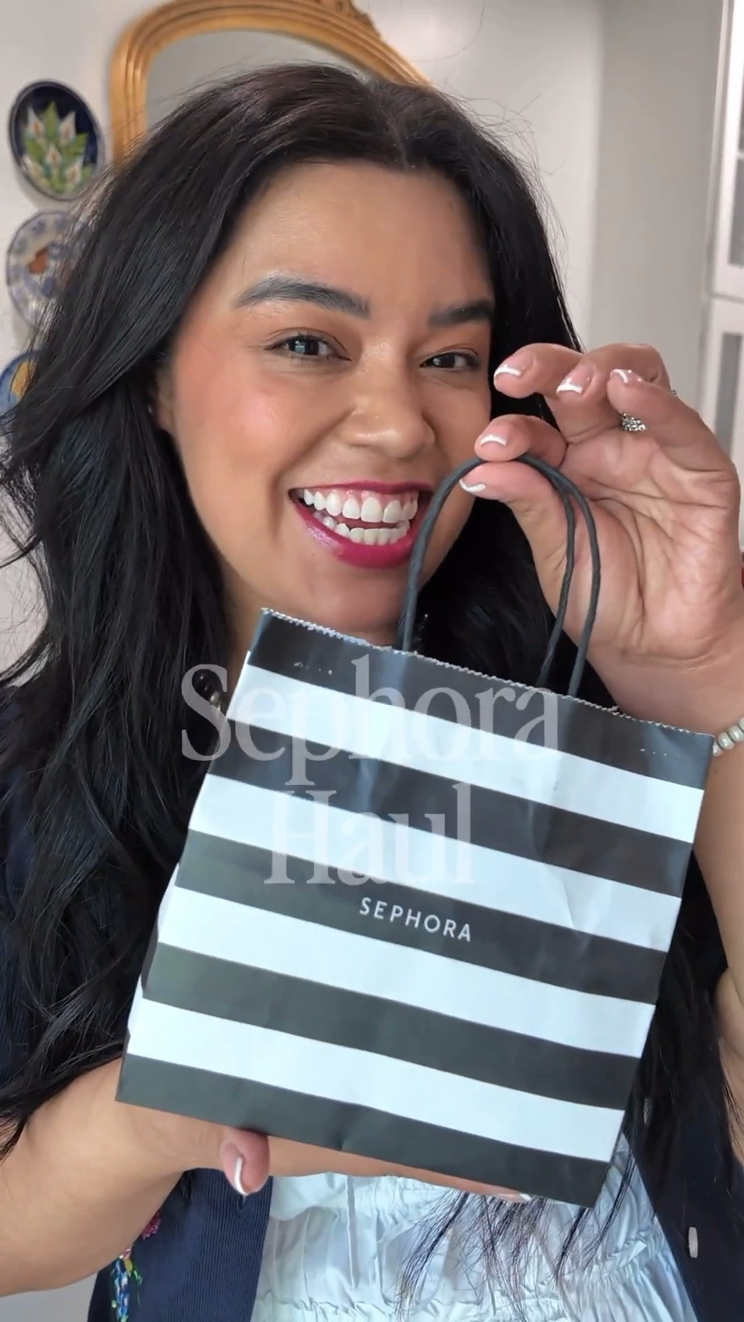 SEPHORA HAUL I picked up a few items from @Sephora  , and here’s what I picked up! #sephorahaul 

Huda Beauty Easy Baked Pressed Powder in Banana Bread 
Rare Beauty Blush in Charmed 
Patrick Ta Double Take Cream and Powder Blush in She’s Vibrant Patrick Ta Beauty
Urban Decay Eyeshadow Primer Potion in Original 
Huda Beauty Faux Filler Lip Oil in Juicy Goji

#LTKselfcare #LTKPetite #LTKBeauty